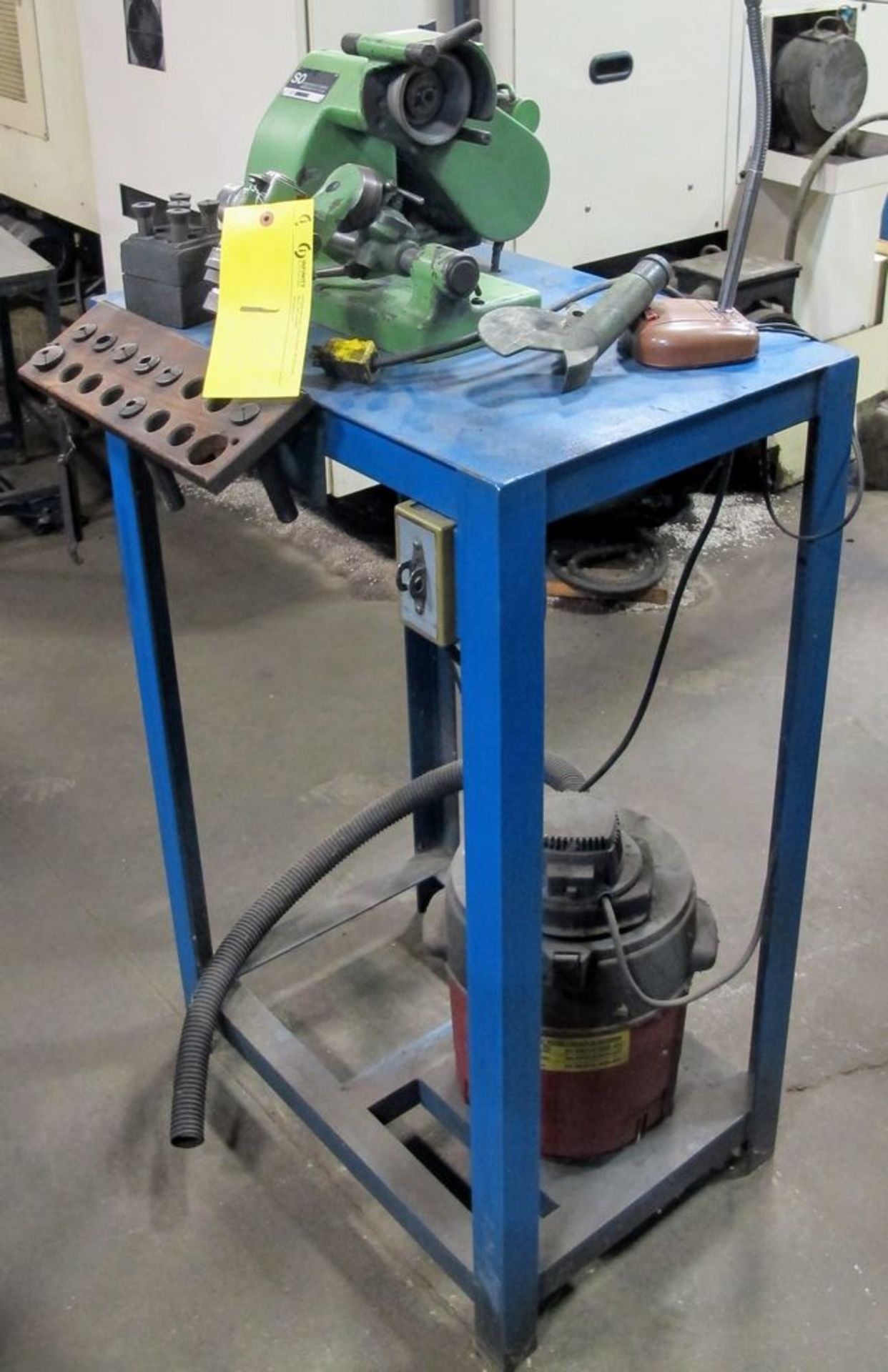 SO TOOL/CUTTER GRINDER, S/N 96-26212 W/ COLLETS, METAL TABLE, VACUUM, ETC.