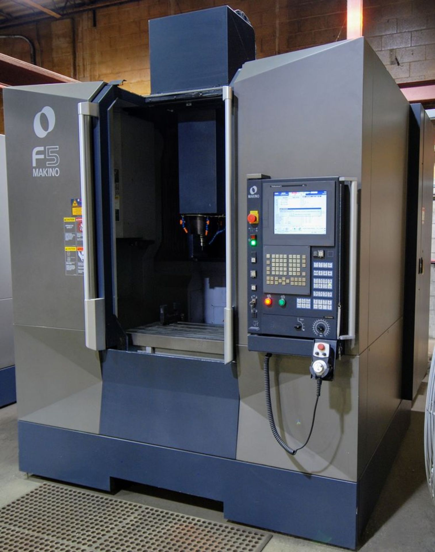 2014 MAKINO F5 CNC Vertical Machining Center, s/n V150789 (9,576 Spindle Hrs), 20” x 40” Table ( - Image 4 of 23