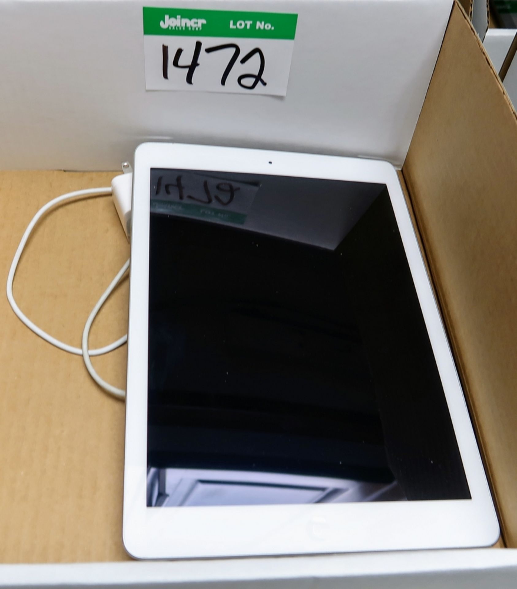 APPLE IPAD MODEL A1475 WHITE