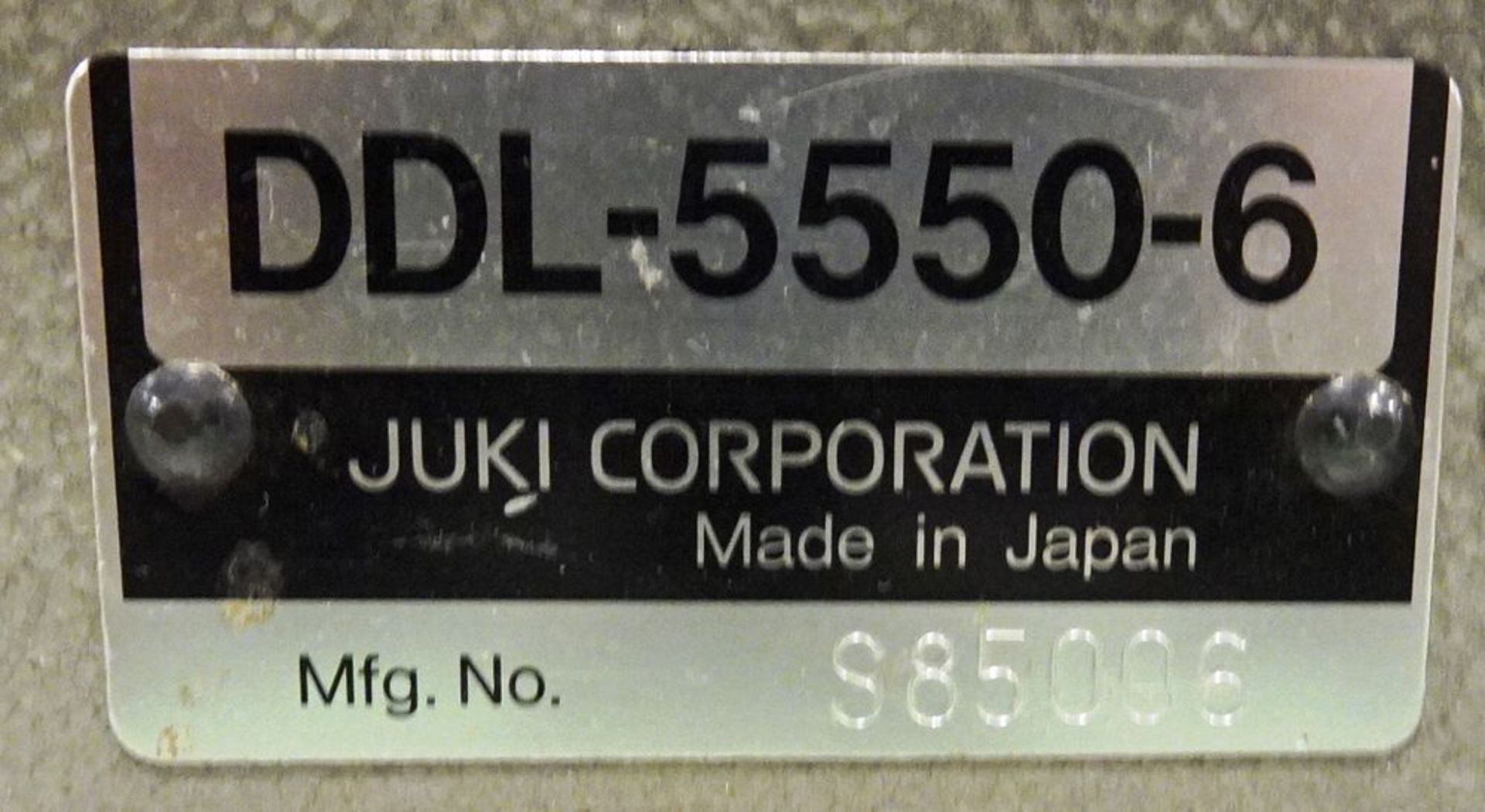 CONTENTS FROM SEWING DEPARTMENT CONSISTING OF: JUKI DDL-5550-6 SEWING MACHINE, SINGLE NEEDLE, S/N - Image 5 of 11