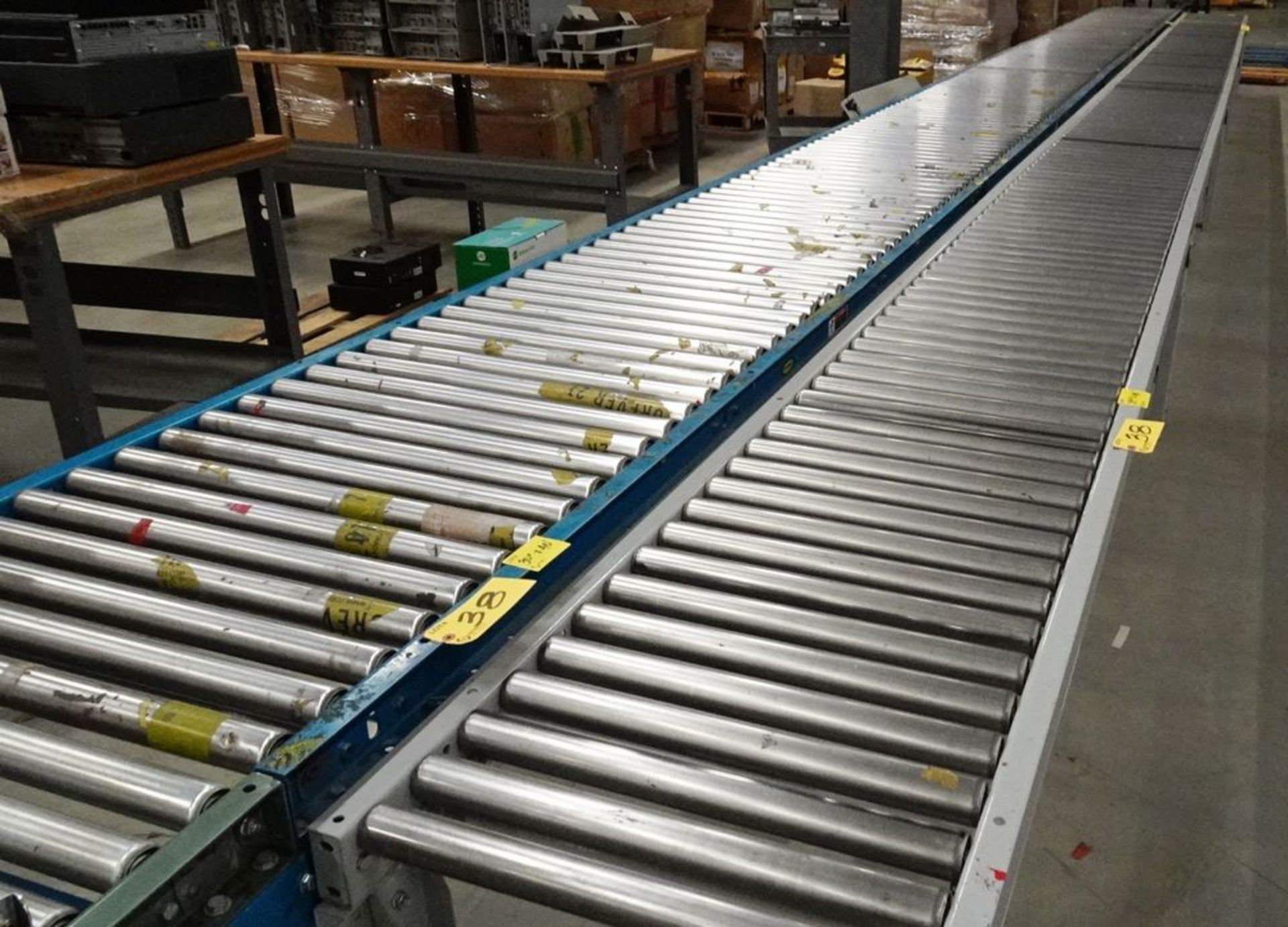 FOREVER 21 PACK LINE CP-1 CONSISTING OF: HYTROL 30" X 25' CORNER CONVEYOR, C/W E/MOTOR + REDUCER, ( - Image 18 of 19