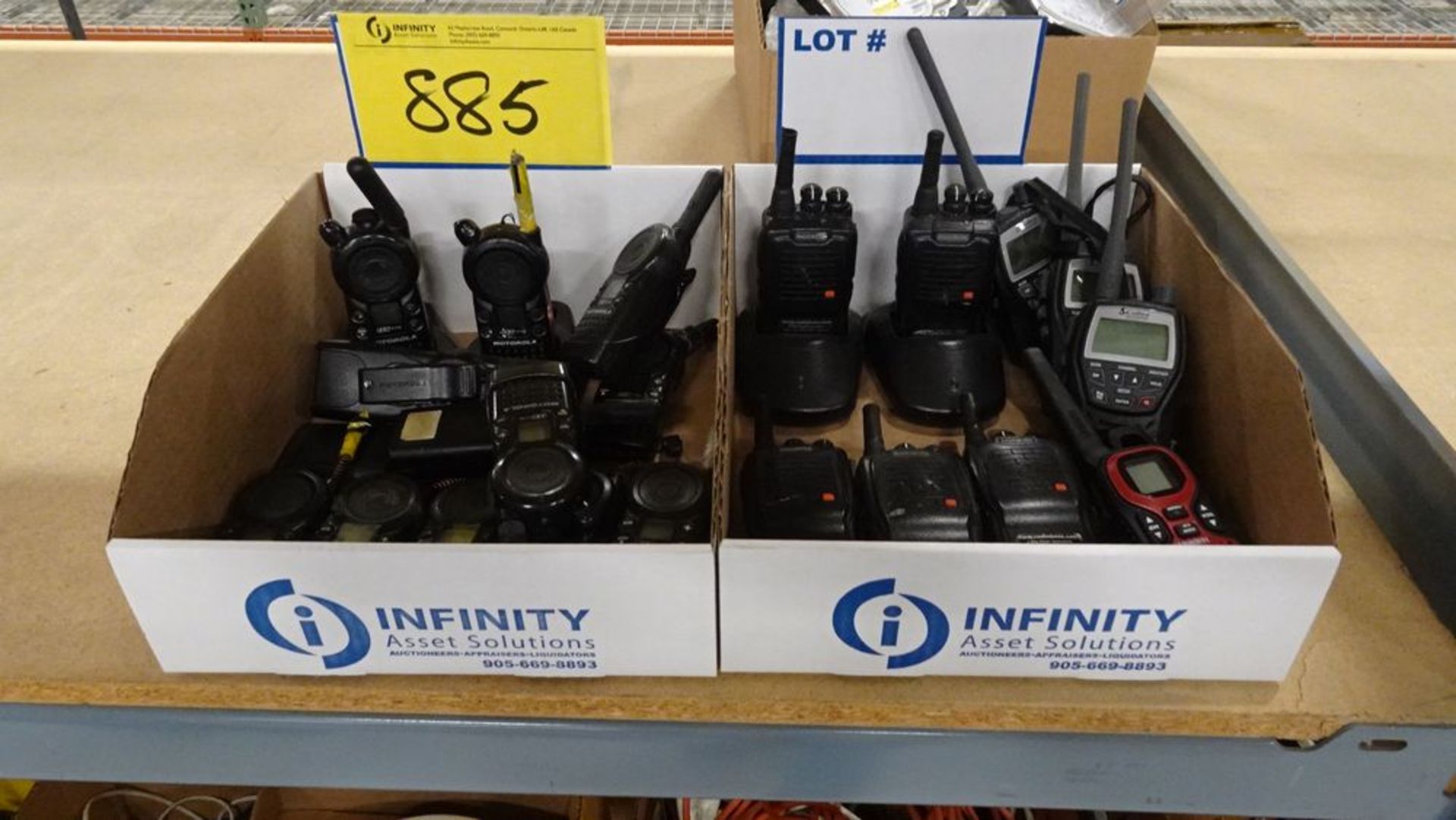 LOT, MOTOROLA, RADIO BOSS, COBRA 2-WAY RADIOS