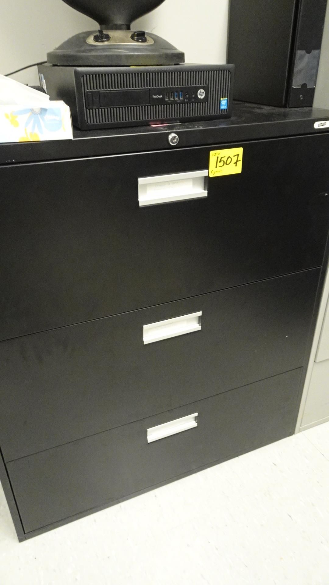 STAPLES 3 DRAWER FILE CABINET