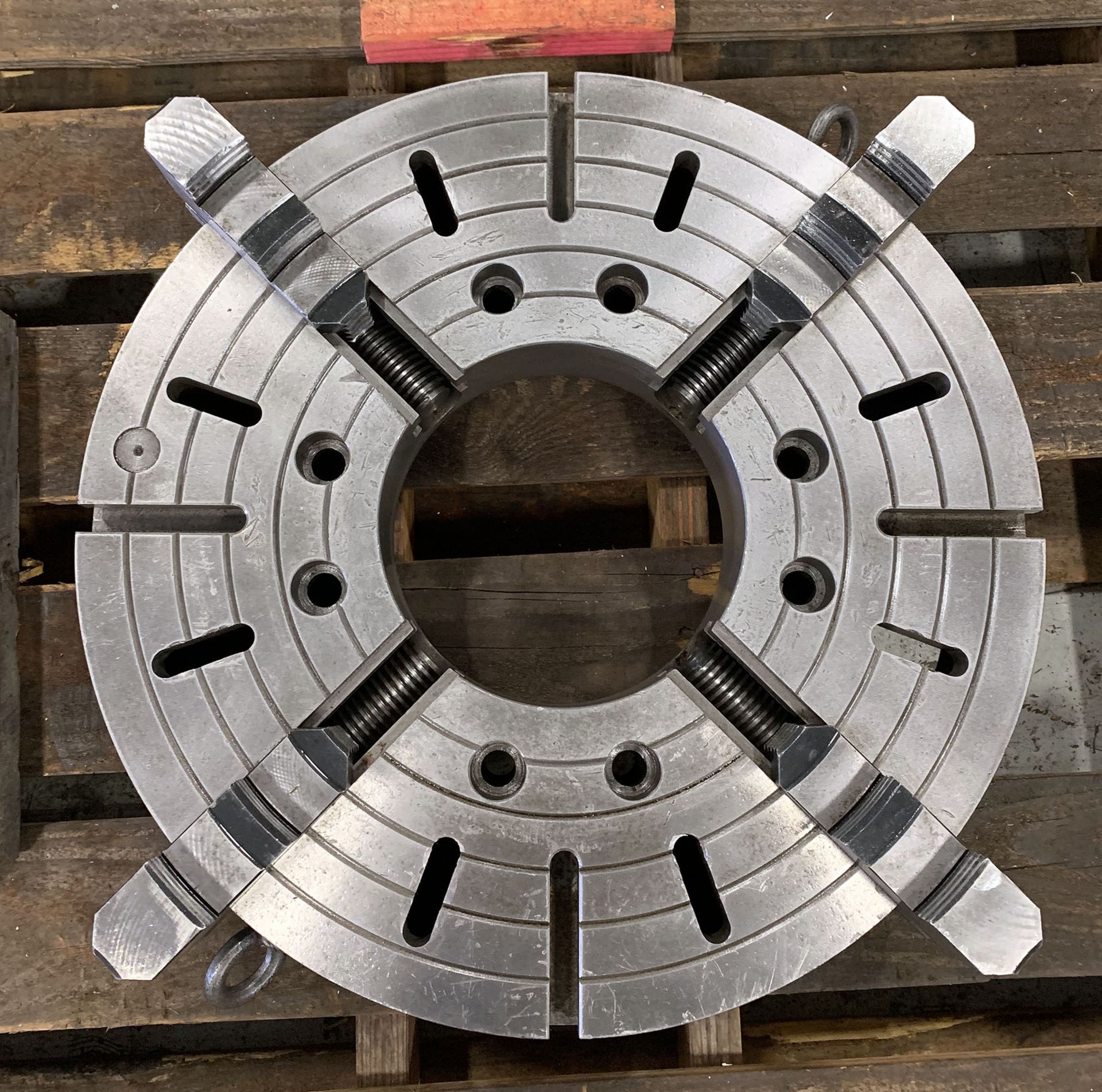 25" 4 Jaw Chuck w/ 9-5/8" Hole