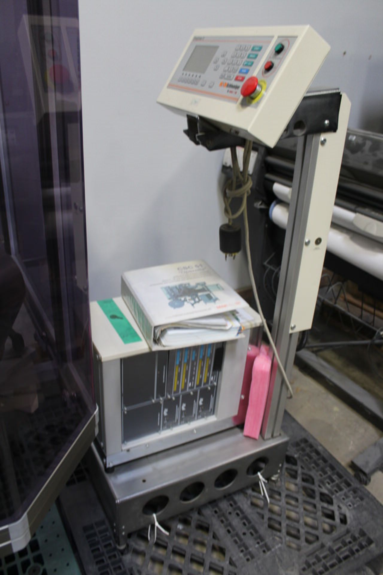 SCHLEUNIGER CSC51 CABLE STRIPPING MACHINE W/ CRIMP CENTER, 12 DIGITAL CTRL, PRE FEEDER 2000 - Image 2 of 5