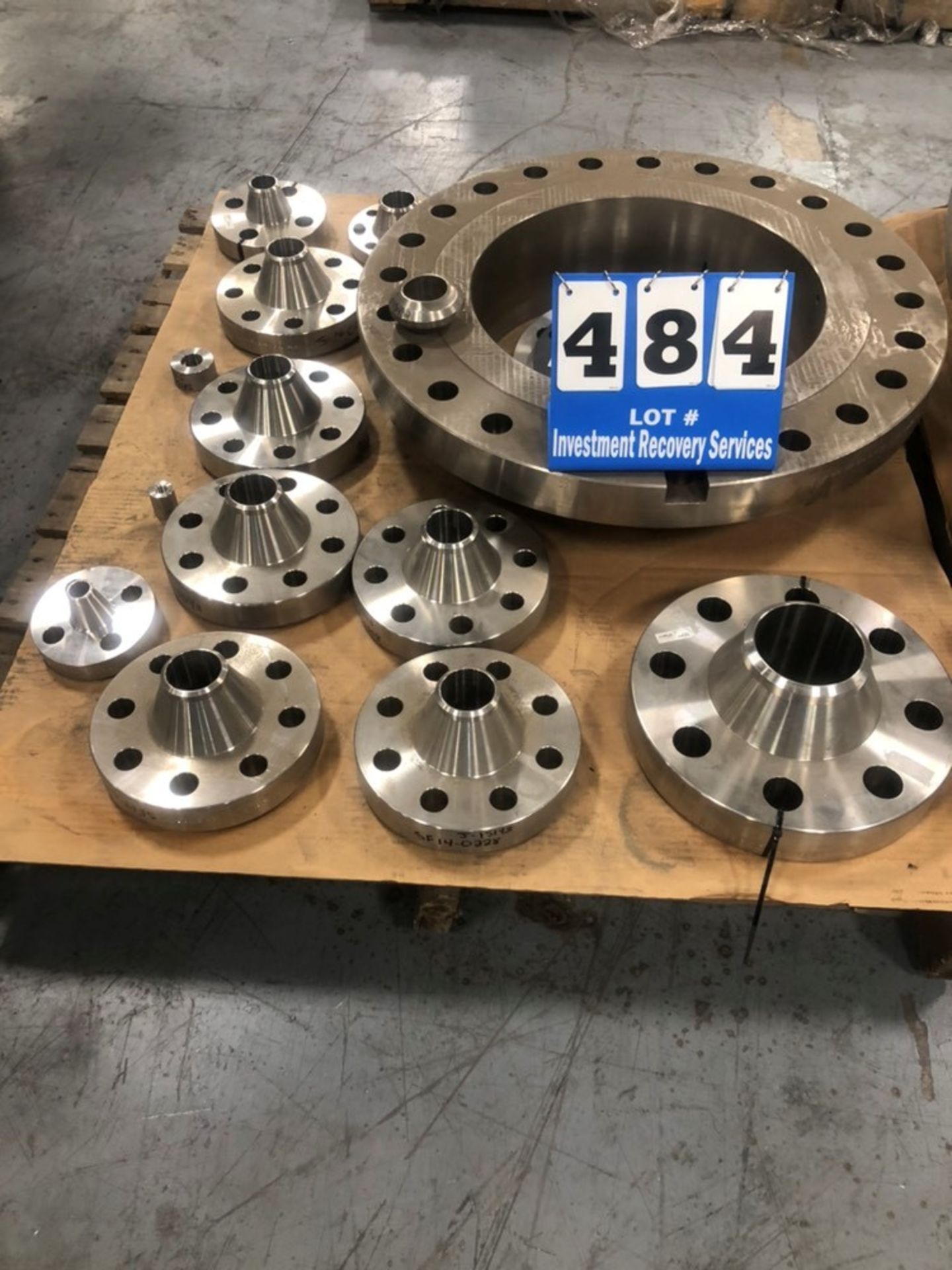 Stainless Steel Flanges ( LOCATION 4: 850 AEROPLAZA DR, COLORADO SPRINGS, CO 80916 )