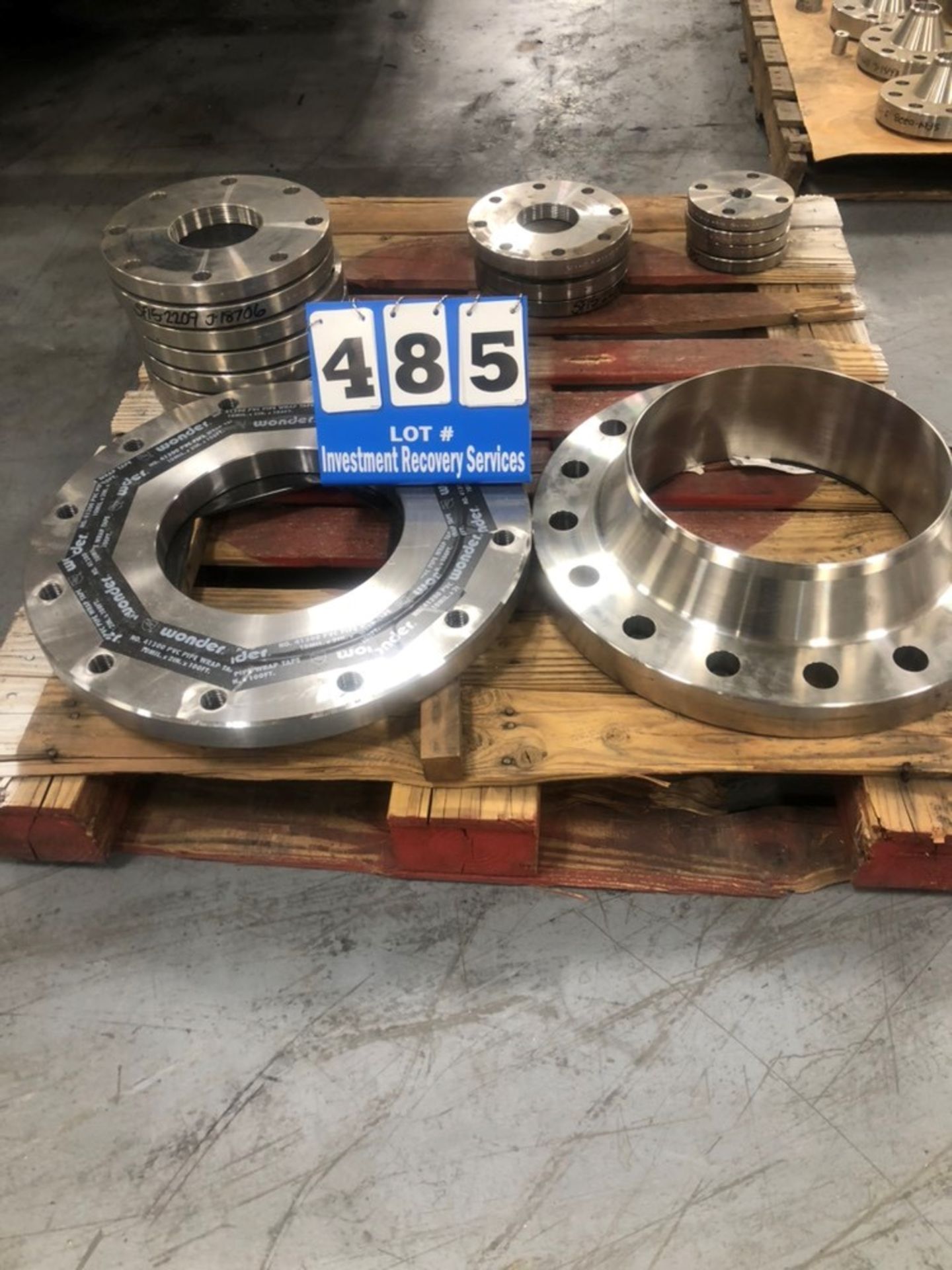 Stainless Steel Flanges ( LOCATION 4: 850 AEROPLAZA DR, COLORADO SPRINGS, CO 80916 )