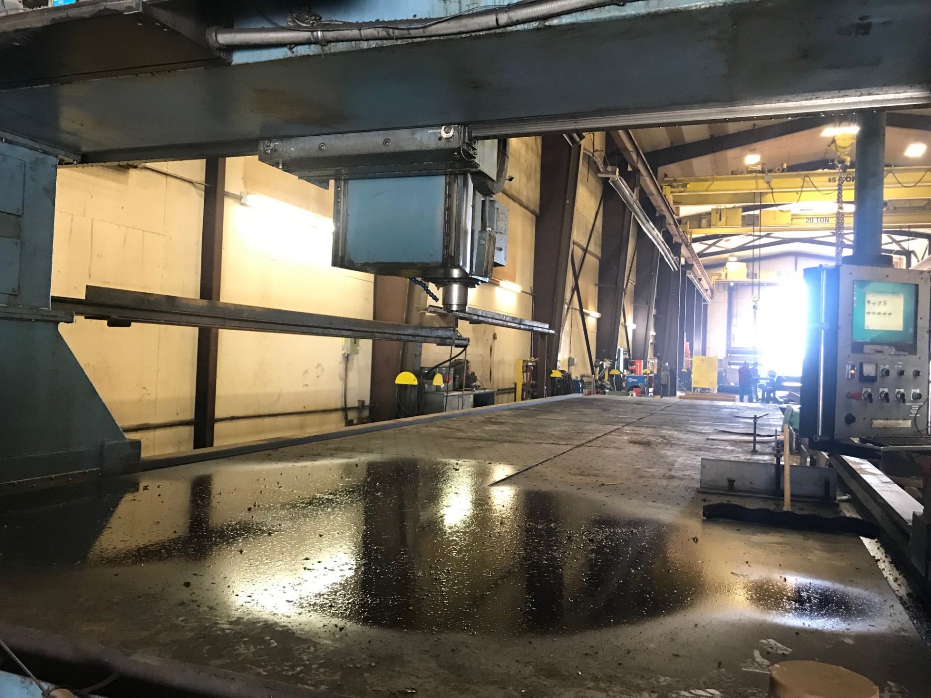 Cincinnati Milacron CNC Dual Column Traveling Bridge Mill, 430" x 120" ( LOCATION 2: 4081 EASTSIDE - Image 3 of 10