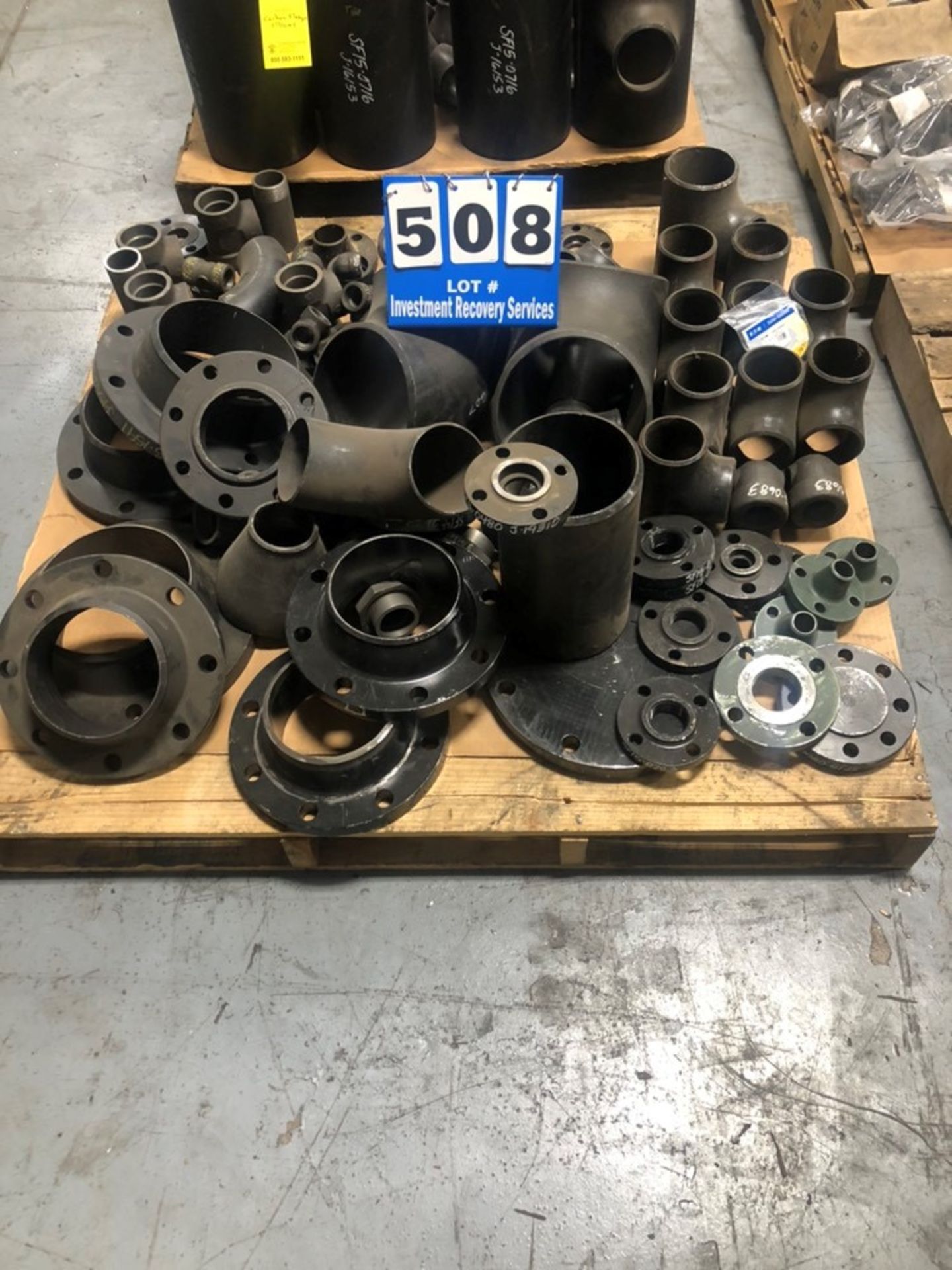 carbon steel flanges and elbows ( LOCATION 4: 850 AEROPLAZA DR, COLORADO SPRINGS, CO 80916 )