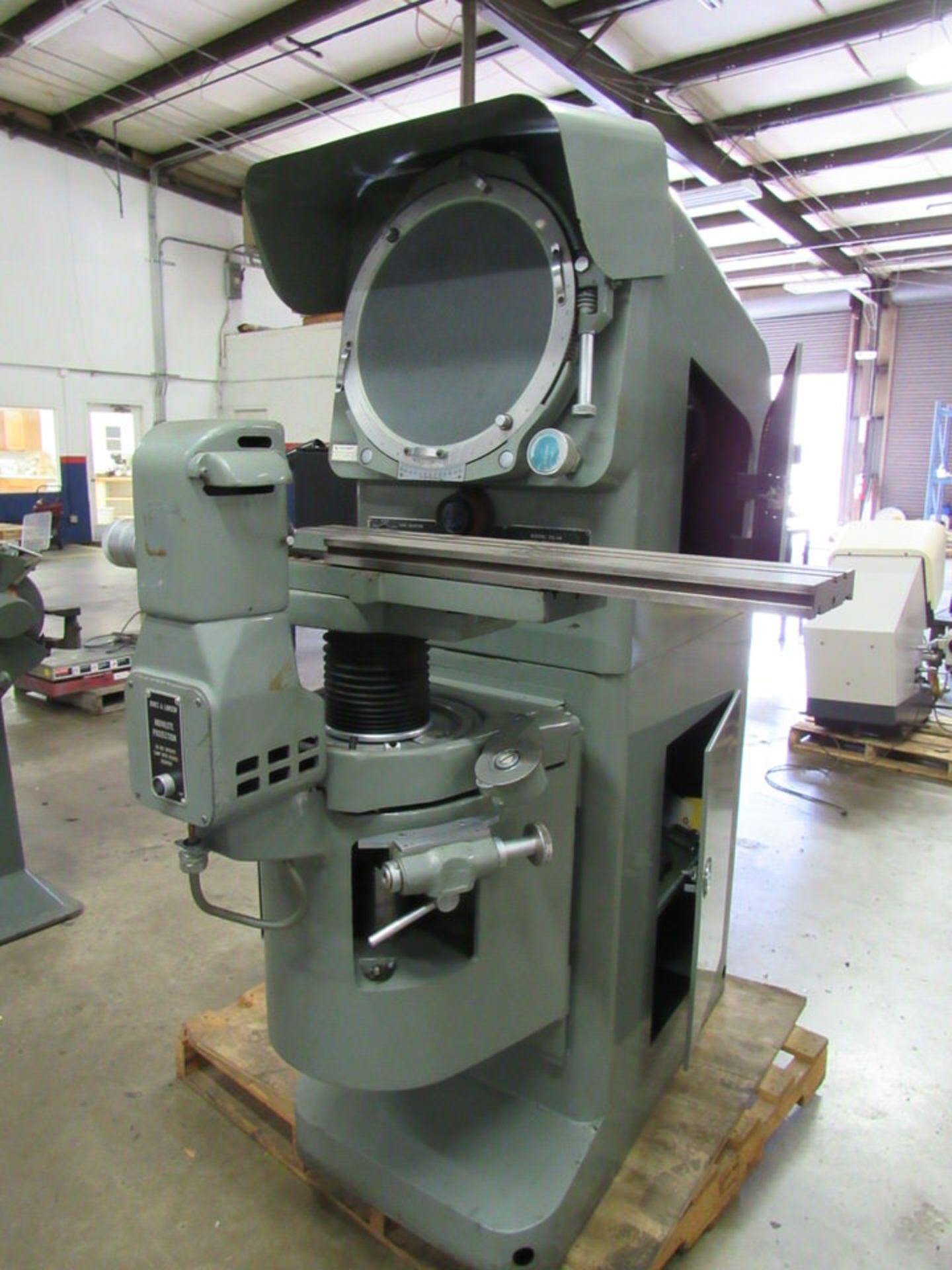 Jones & Lamson Model FC-14 Optical Comparator - Image 2 of 7