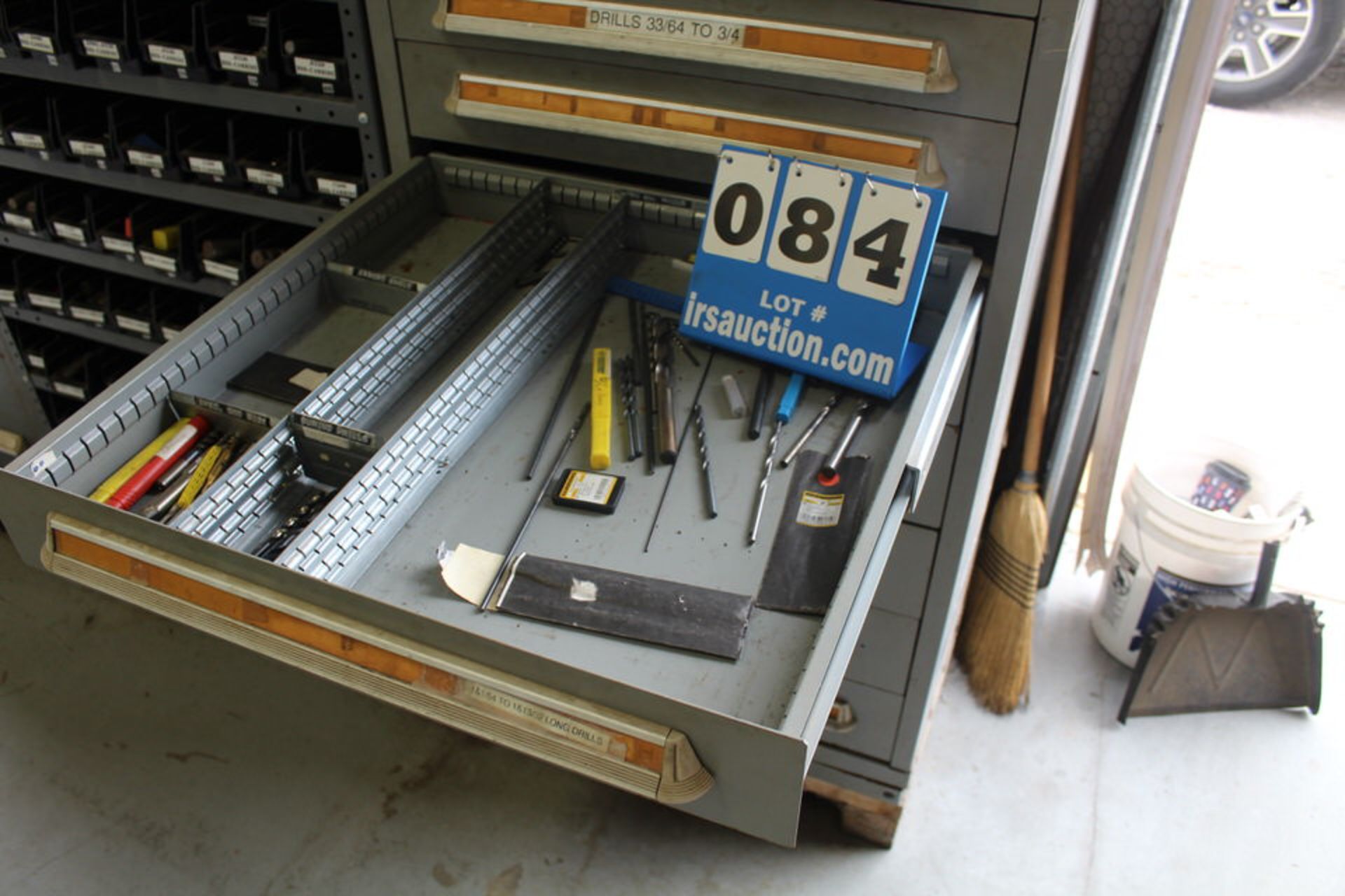 LYON 11 DRAWER TOOL CABINET, DRILL REAMERS - Image 7 of 12