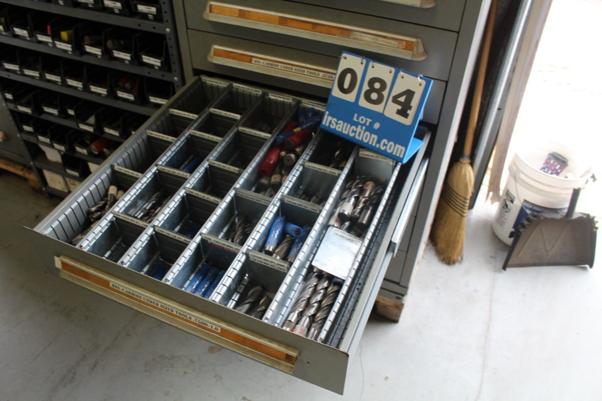 LYON 11 DRAWER TOOL CABINET, DRILL REAMERS - Image 9 of 12