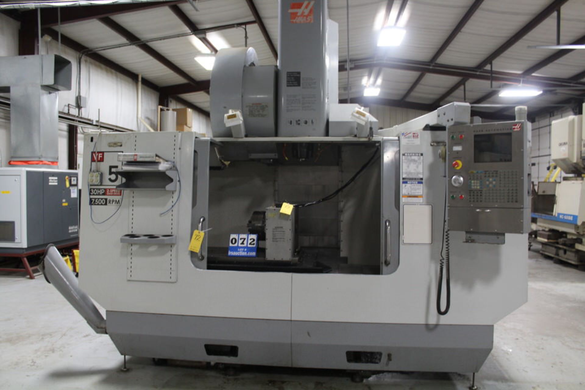 (2006) HAAS VF-5 VERTICAL MACHINING CENTER