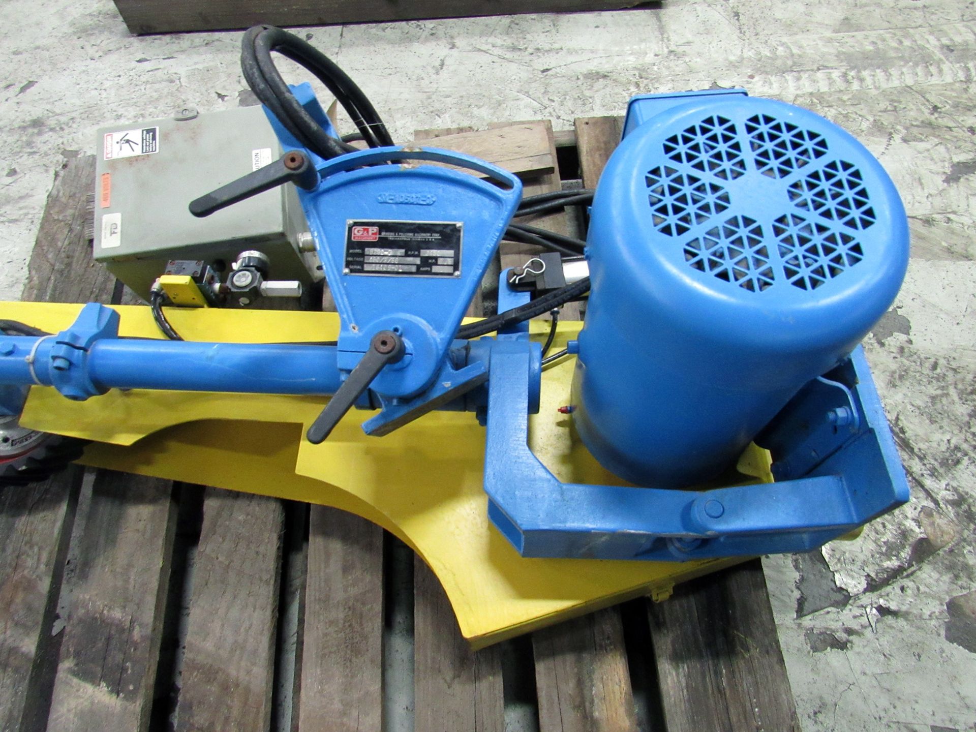 G&P Model B290-7 Medium Duty Swing Frame Grinder, 2" x 90" belt, 7.5 hp motor, 3450 rpm motor speed, - Image 2 of 6