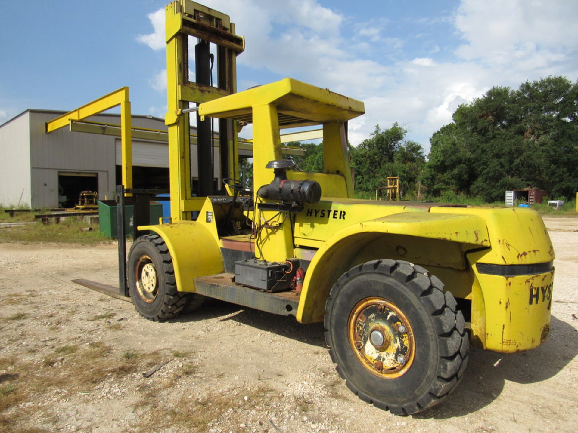 30,000 lb. Hyster Model H300 Rough Terrain Forklift, diesel engine, pneumatic tires (approx. 35% - Image 6 of 7