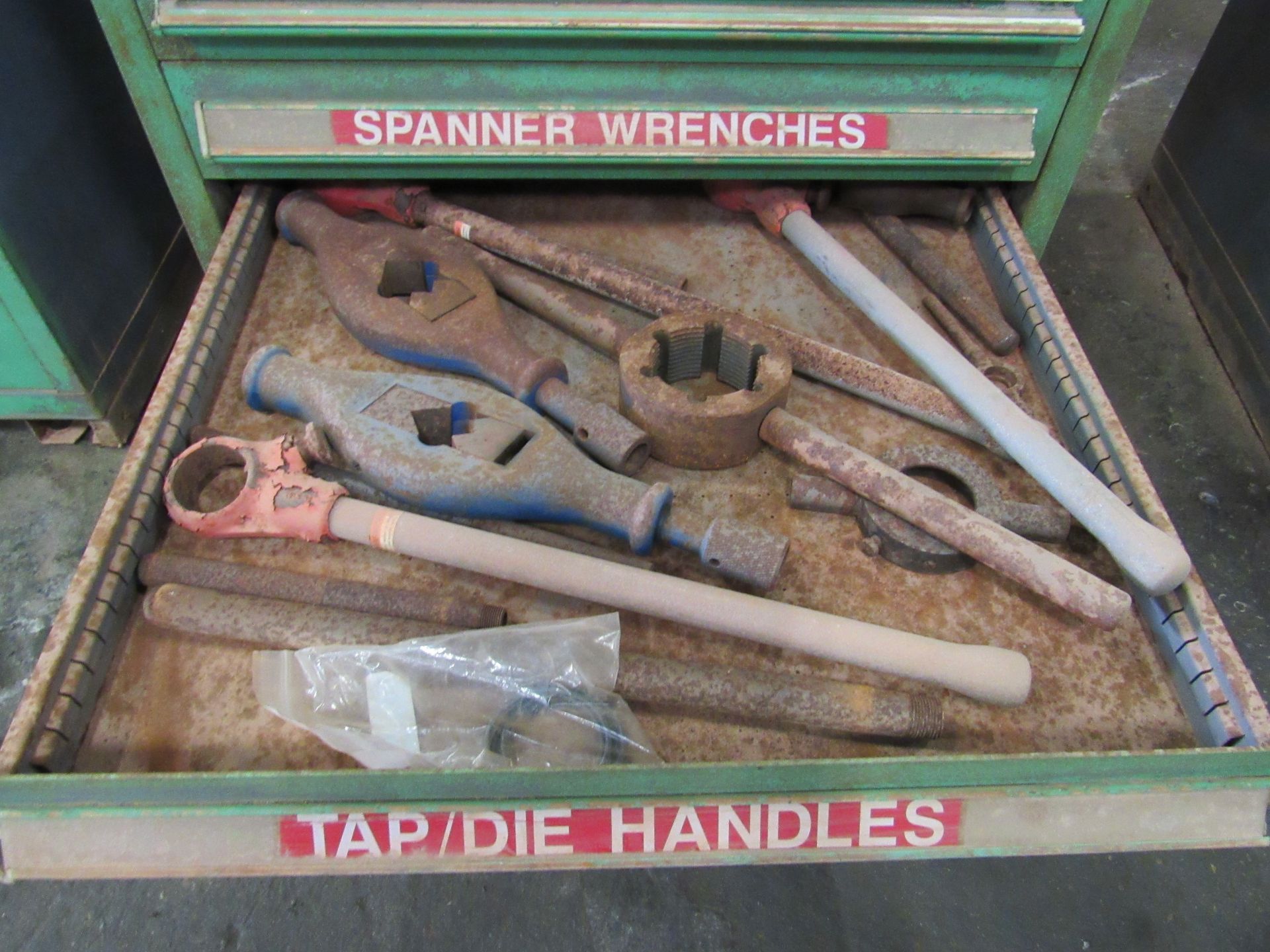 Maintenance Room Cabinet, 10 drawers (Torx Bits/Grinding Stones, O-Rings, O-Riings, Std. Nuts/Bolts, - Image 10 of 11