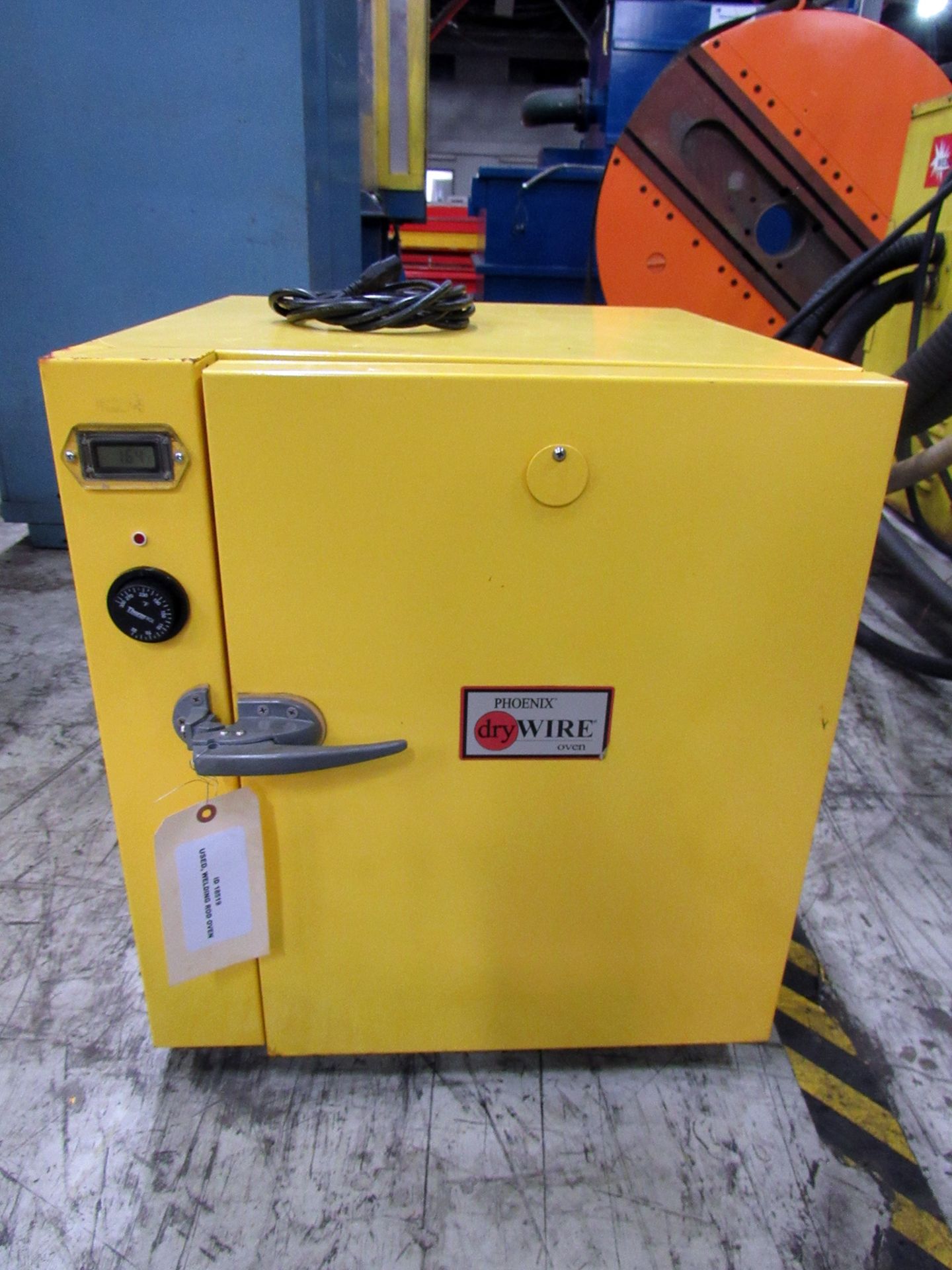 300 Degree Phoenix DryWire Type 4 Flux Core Welding Wire Oven, 100 - 300 deg. F temp. range, +/-