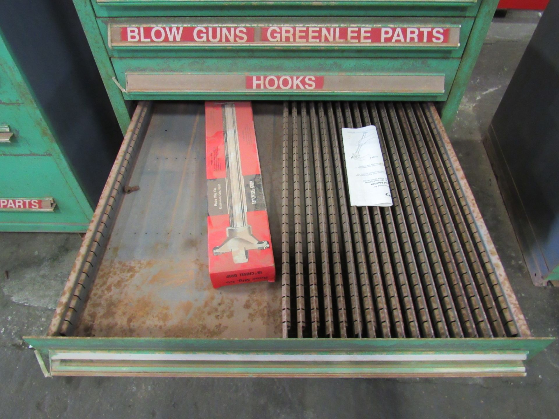 Maintenance Room Cabinet, 10 drawers (Torx Bits/Grinding Stones, O-Rings, O-Riings, Std. Nuts/Bolts, - Image 8 of 11