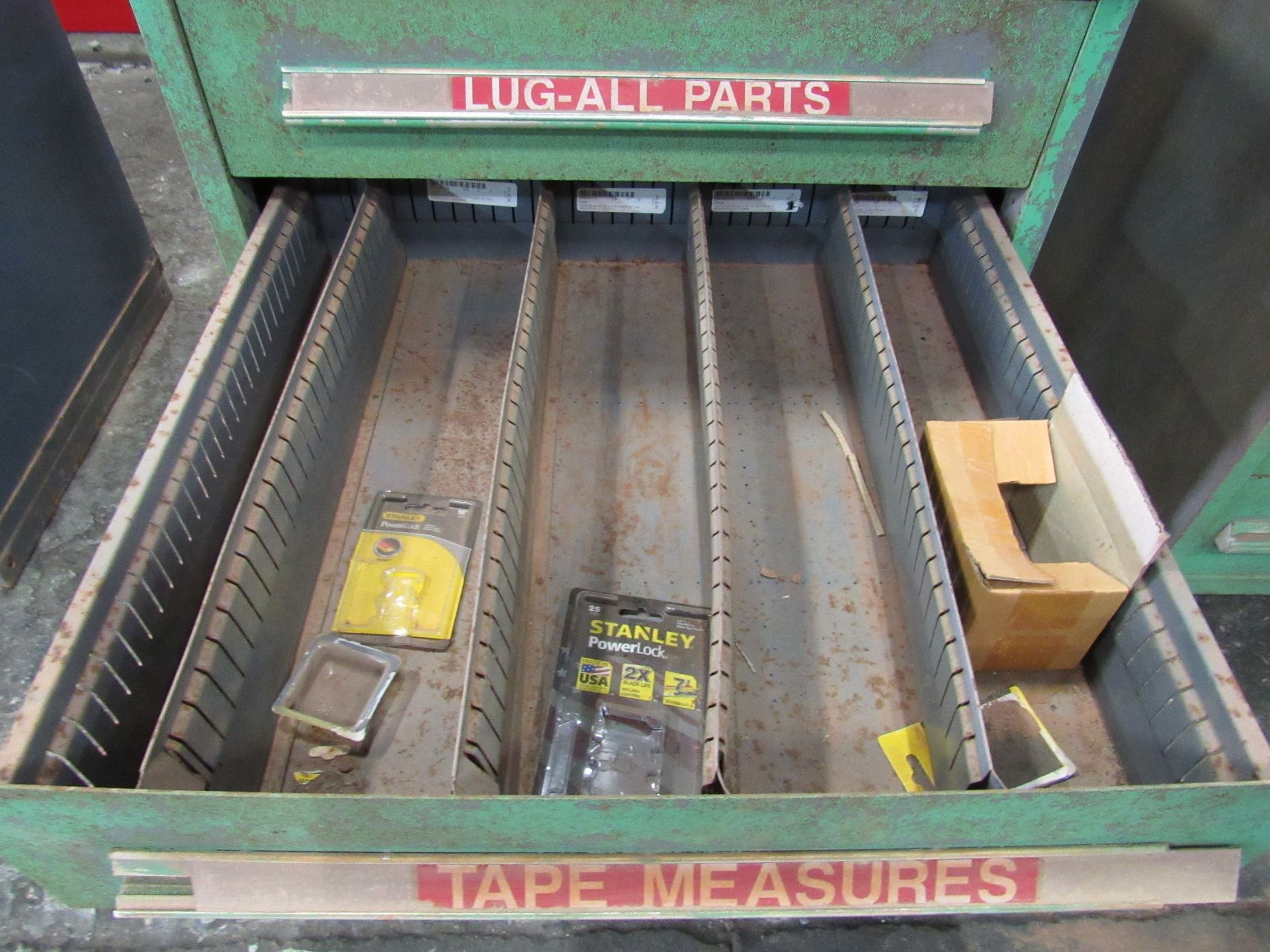 Maintenance Room Cabinet, 7 drawers (Some labeled, unreadable from photos, the rest BLANK) Note: - Image 6 of 8