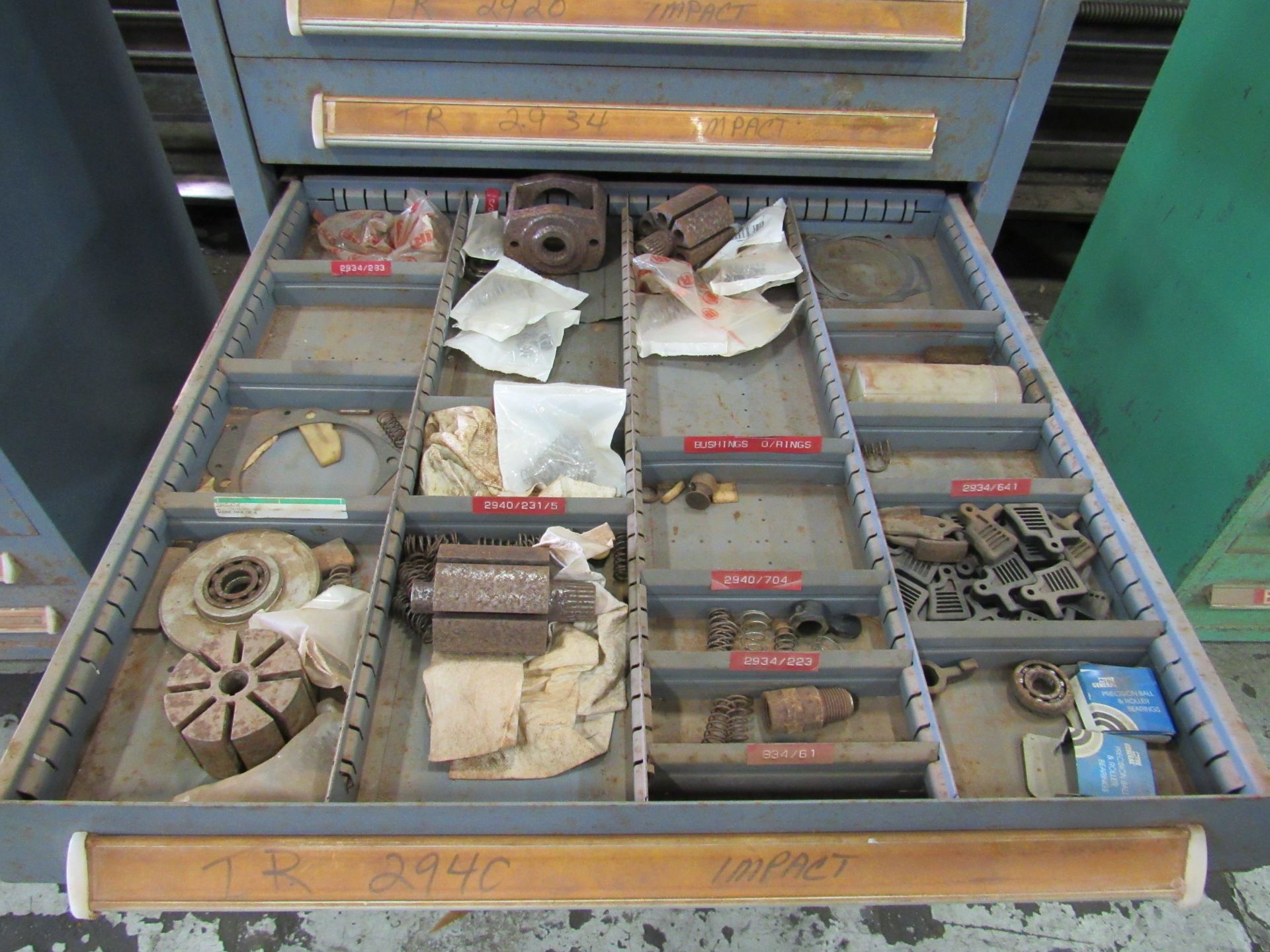 Maintenance Room Cabinet, 12 drawers (Some drawers labled, not readable from photos) Note: Content - Image 7 of 13