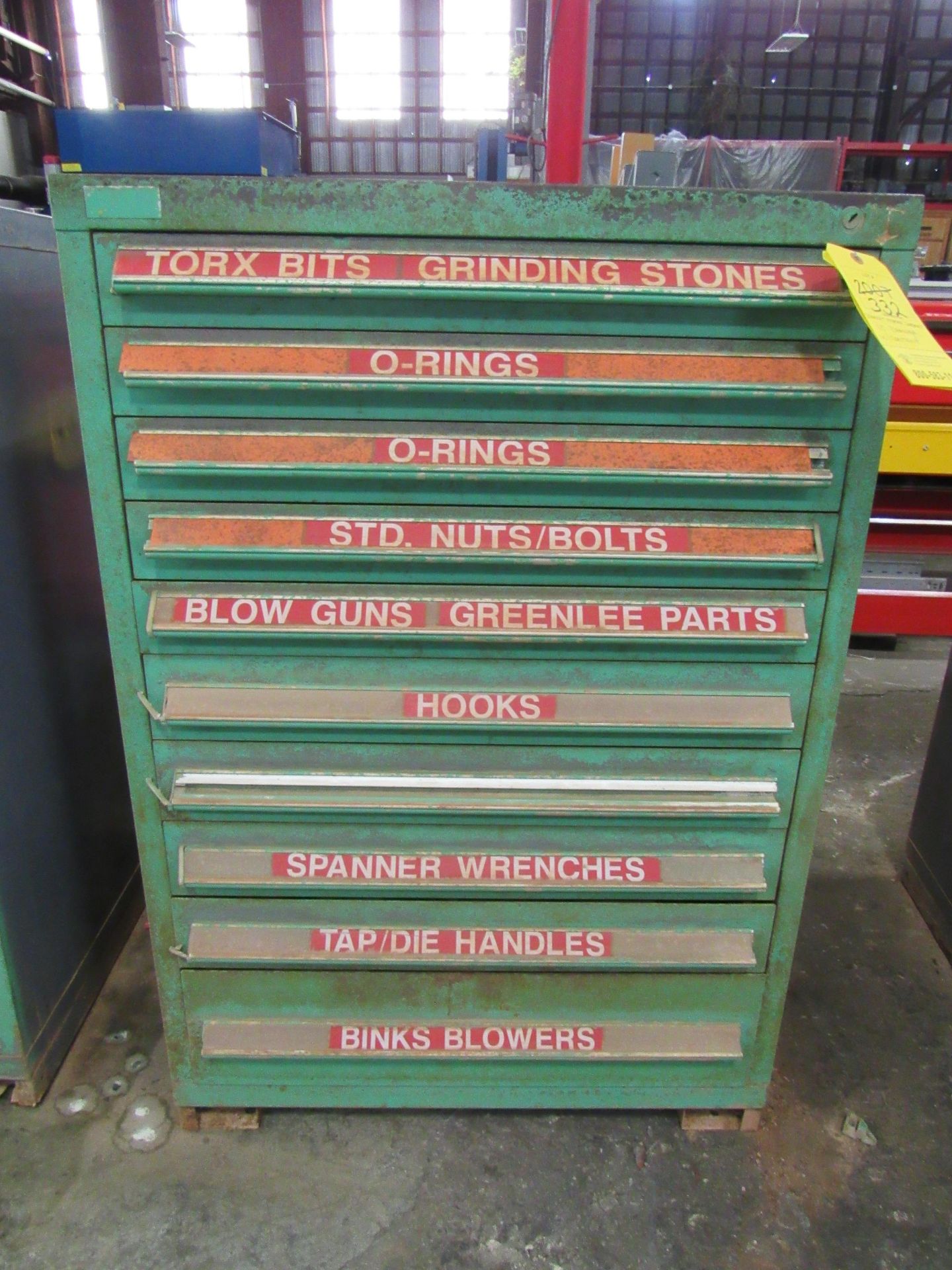 Maintenance Room Cabinet, 10 drawers (Torx Bits/Grinding Stones, O-Rings, O-Riings, Std. Nuts/Bolts,