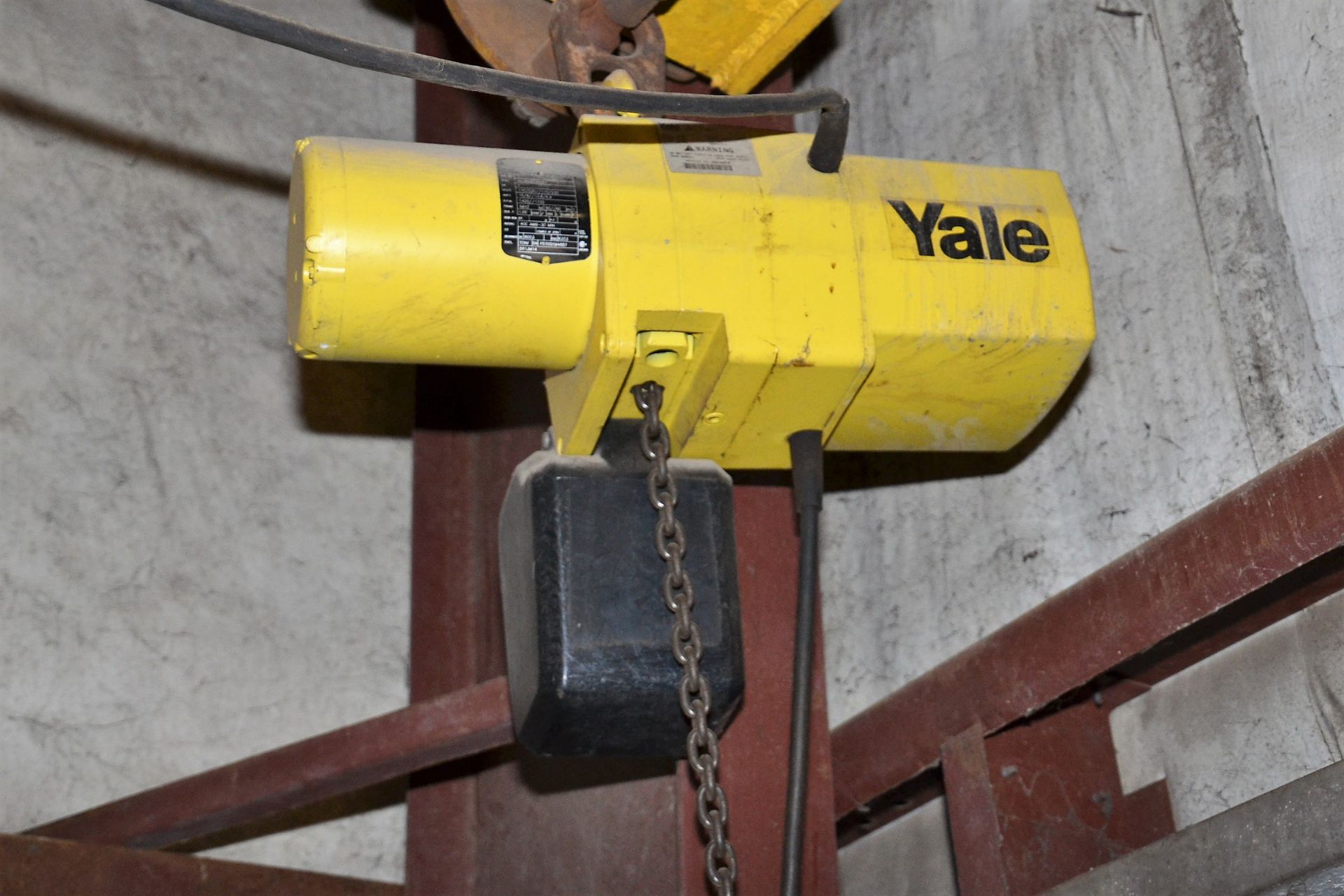 FLOOR JIB, 1 TON CAP WITH 1 TON YALE ELECTRIC CHAIN HOIST, PENDENT CONTROL, 85" HOOK HEIGHT, 18 - Image 2 of 2