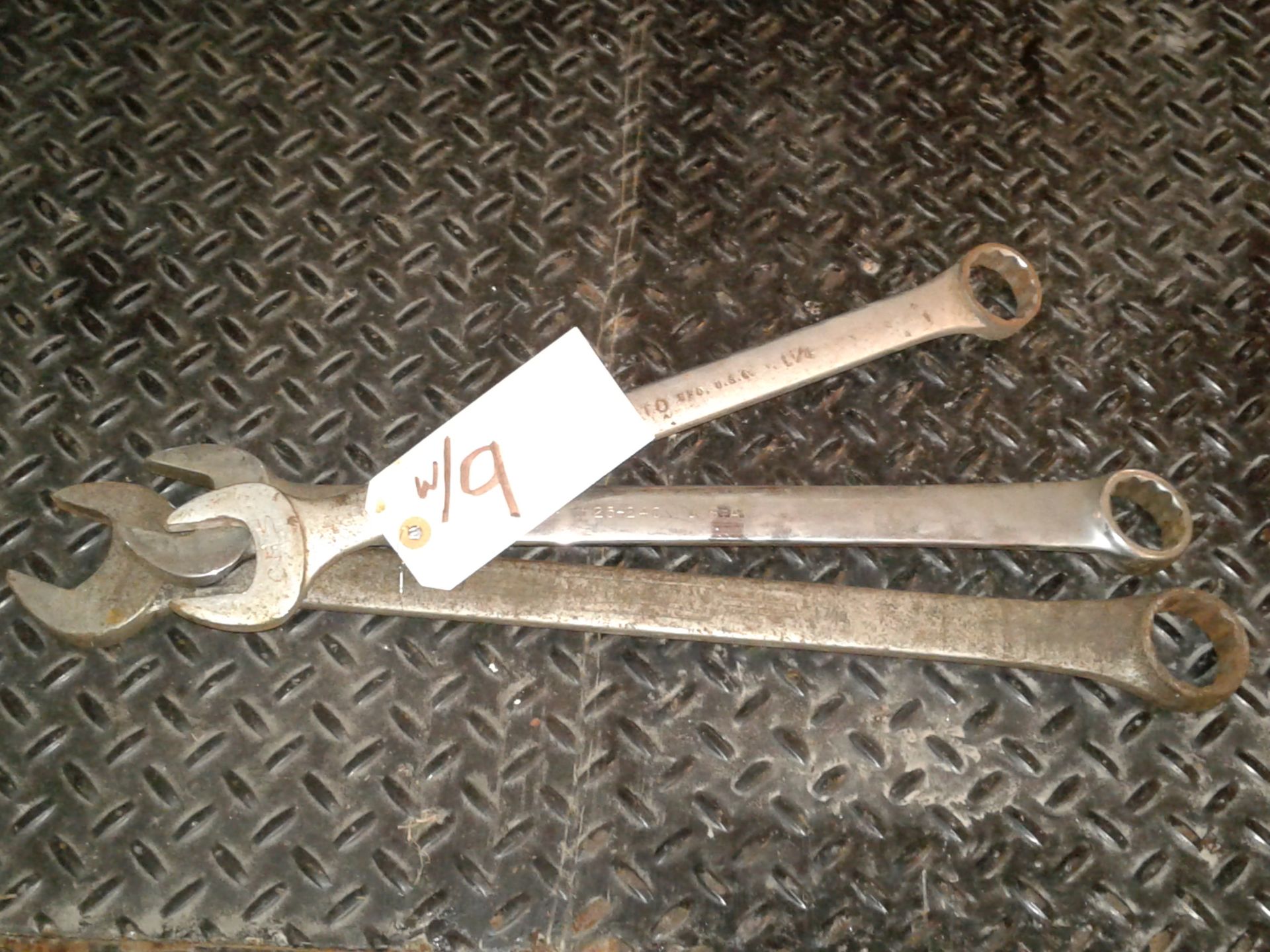 LOT WRENCHES, (3) COMBINATION, (1) 1-7/16”, (2) 1-1/4” (LOCATION: 2622 Martinville Dr, Houston TX