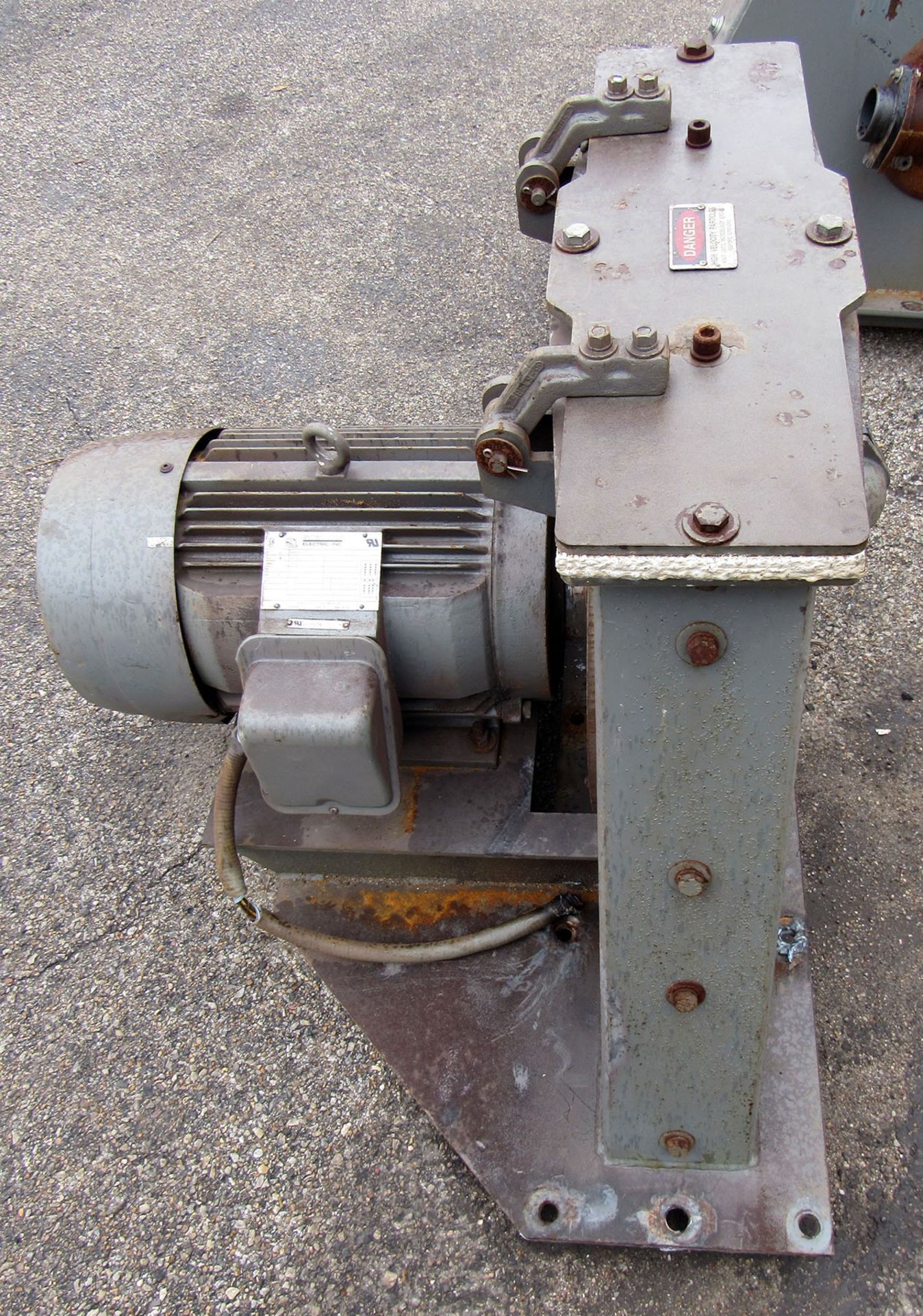 20 HP Pangborn Model RIM-LOC 265DD-2 Rotoblast Shot Blast Motor, new 2008, 20 hp, up to 290 fps - Image 2 of 4