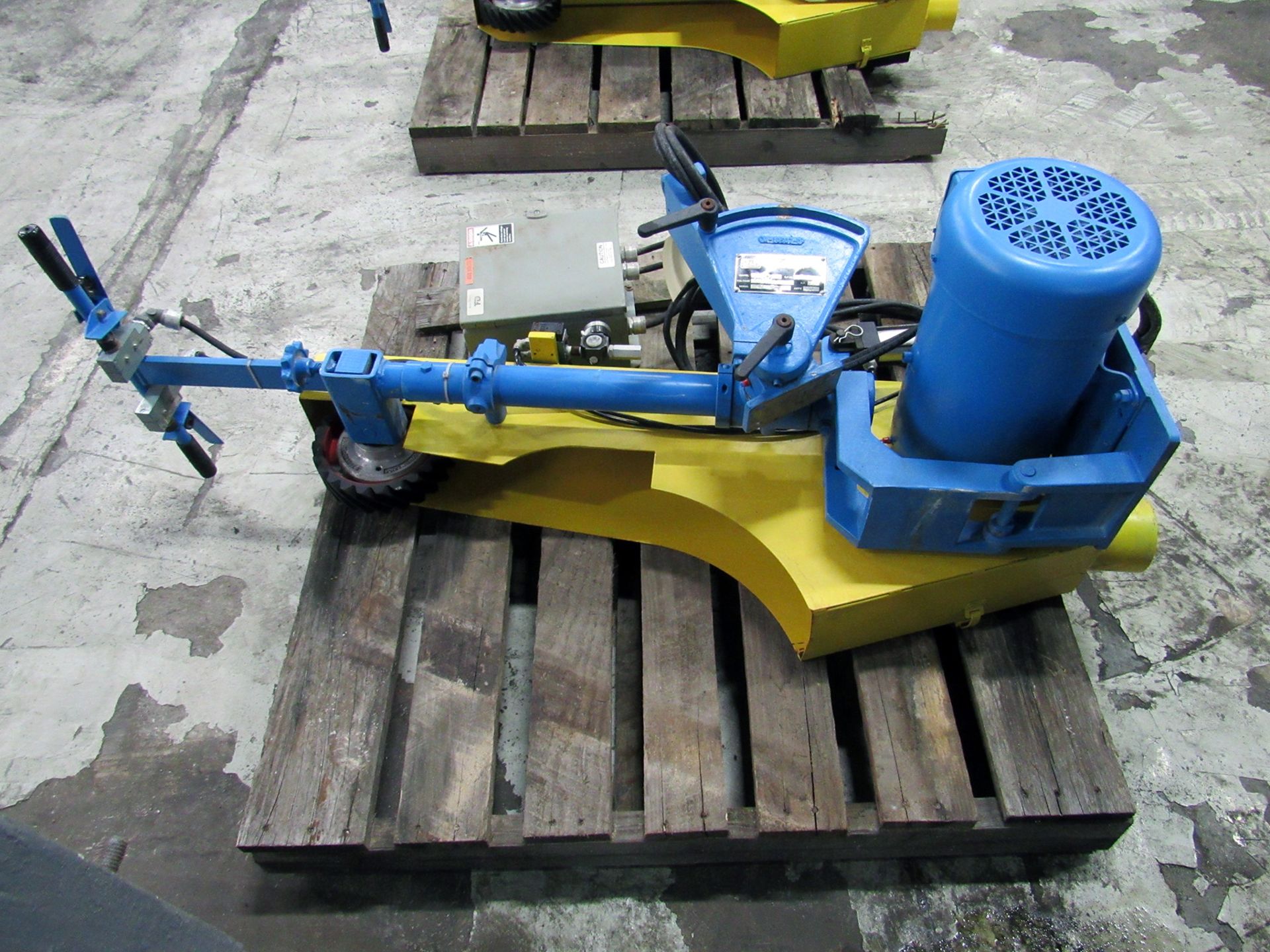 G&P Model B290-7 Medium Duty Swing Frame Grinder, 2" x 90" belt, 7.5 hp motor, 3450 rpm motor speed,