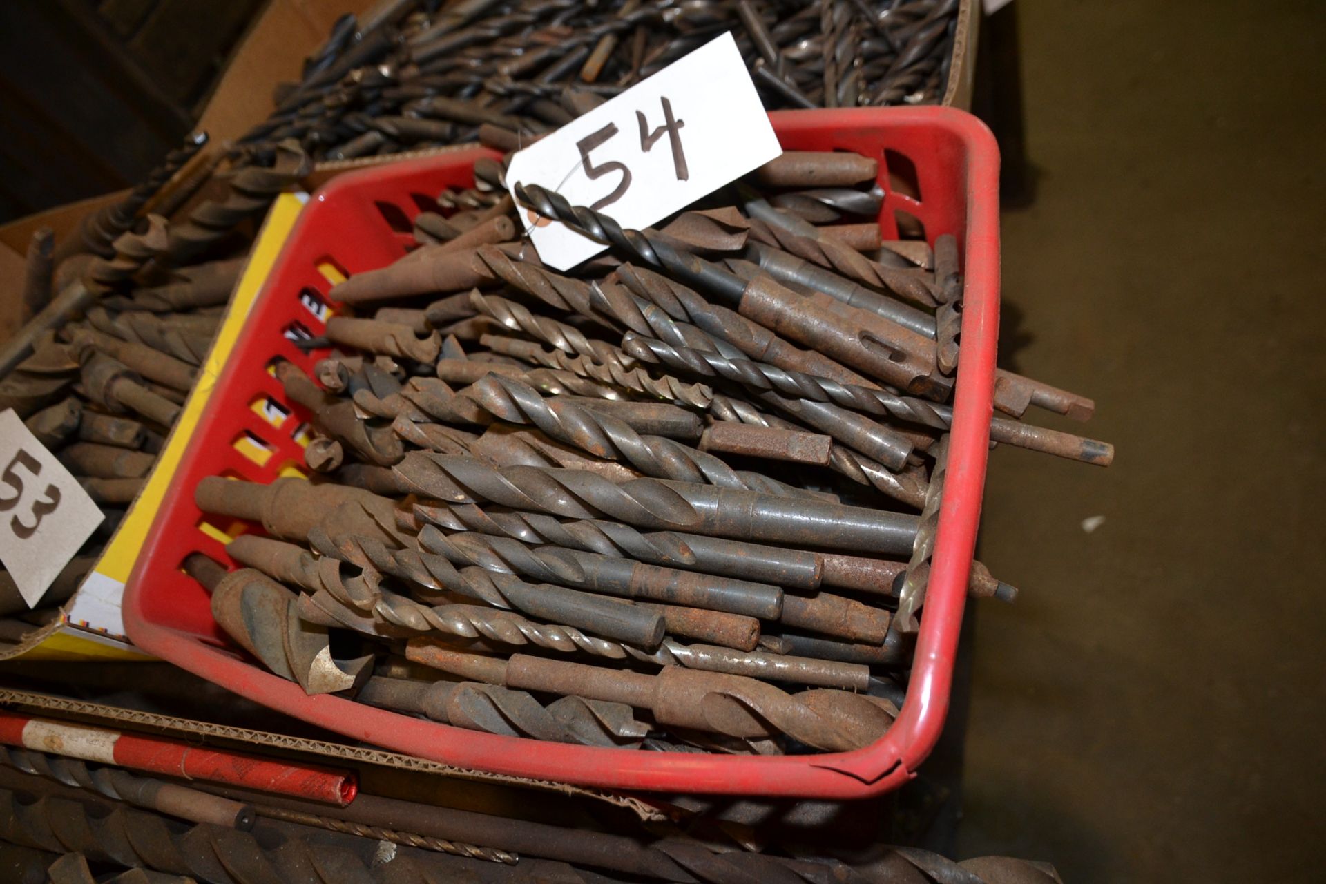 LOT STRAIGHT SHANK TWIST DRILLS (LOCATION: 2622 Martinville Dr, Houston TX 77017)