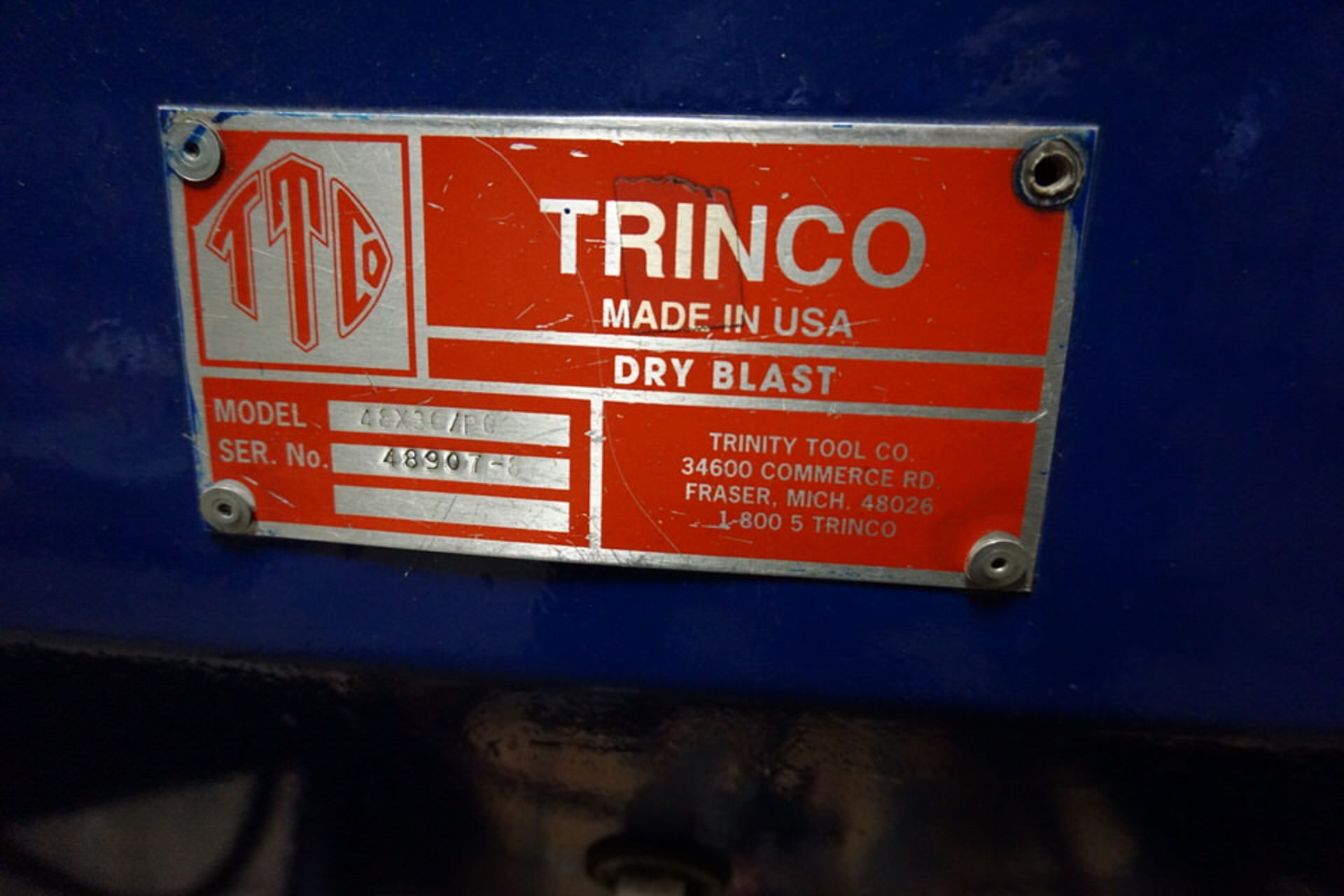 TRINCO SAND BLAST CABINET, MDL: 48X36/PC W/ TRINCO SAND COLLECTOR (Location: 903 Blue Starr, - Image 2 of 8