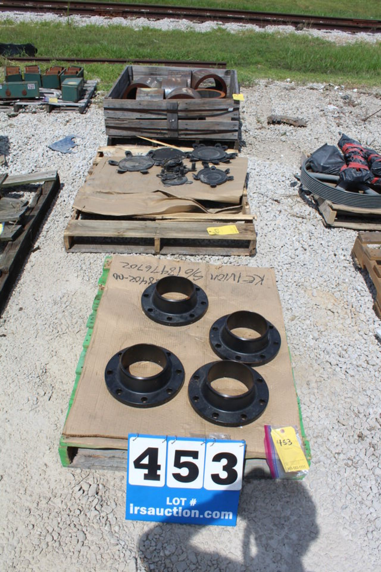 CARBON STEEL FLANGES, PIPE (Location: 5202 West Channel Rd, Catoosa, OK 74015)