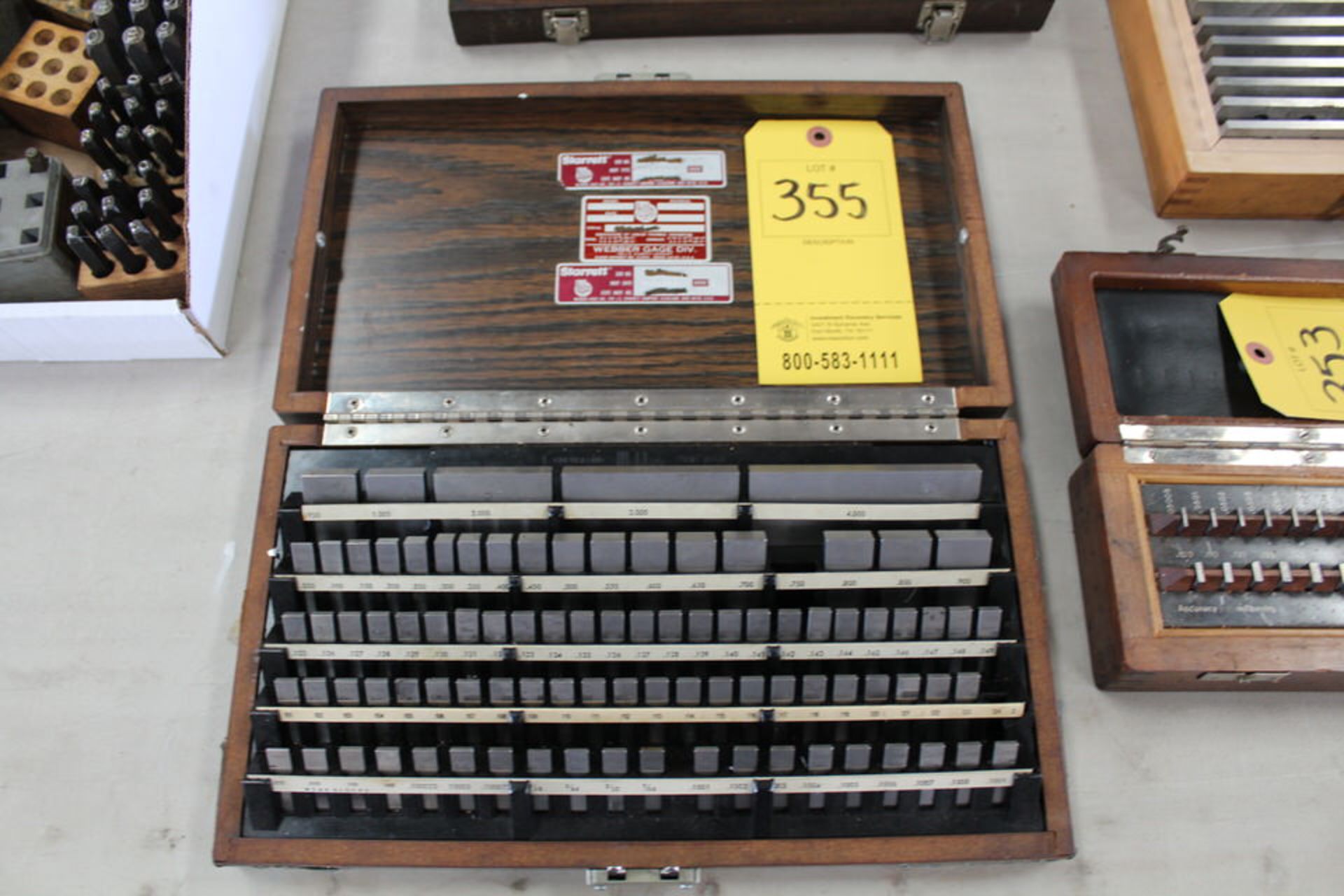 STARRETT GAUGE BLOCK SET