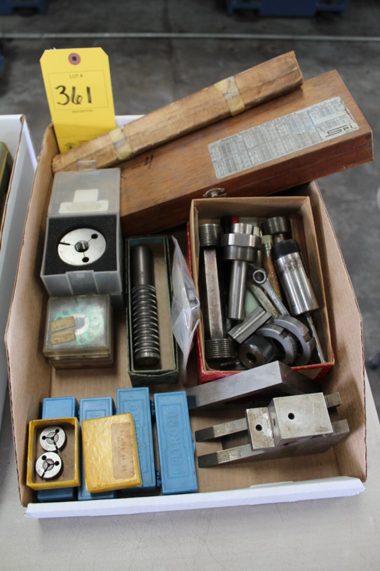 CONT OF BOX: ASST PRECISION COLLETS, THREAD & PLUG GAUGES, SPI THREAD GAUGES