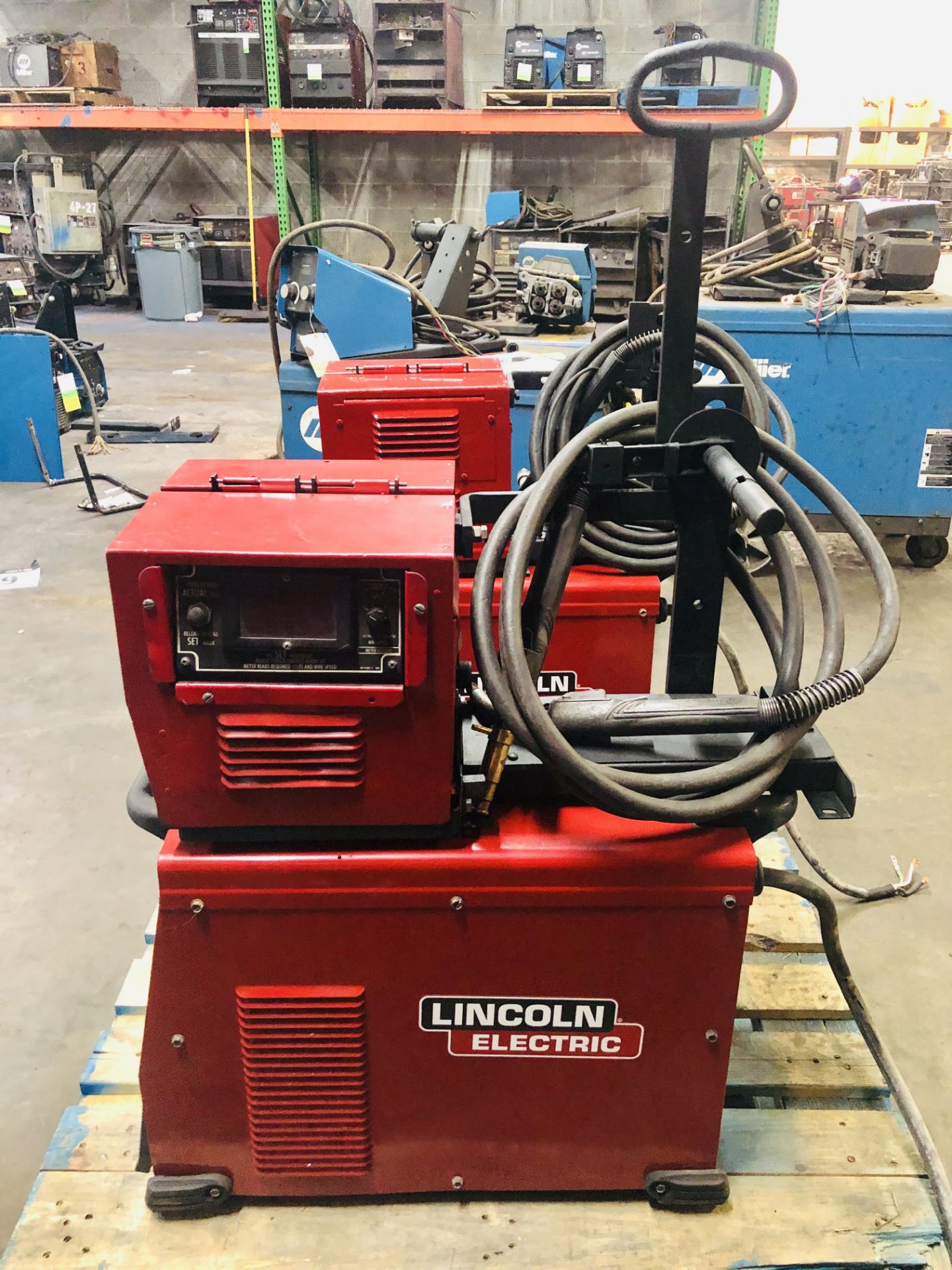 LINCOLN FLEXTEC 450 WELDER W/ LN WIRE FEEDER (LOCATION: 4360 COMMERCE CIRCLE, SUITE E, ATLANTA GA - Image 2 of 3