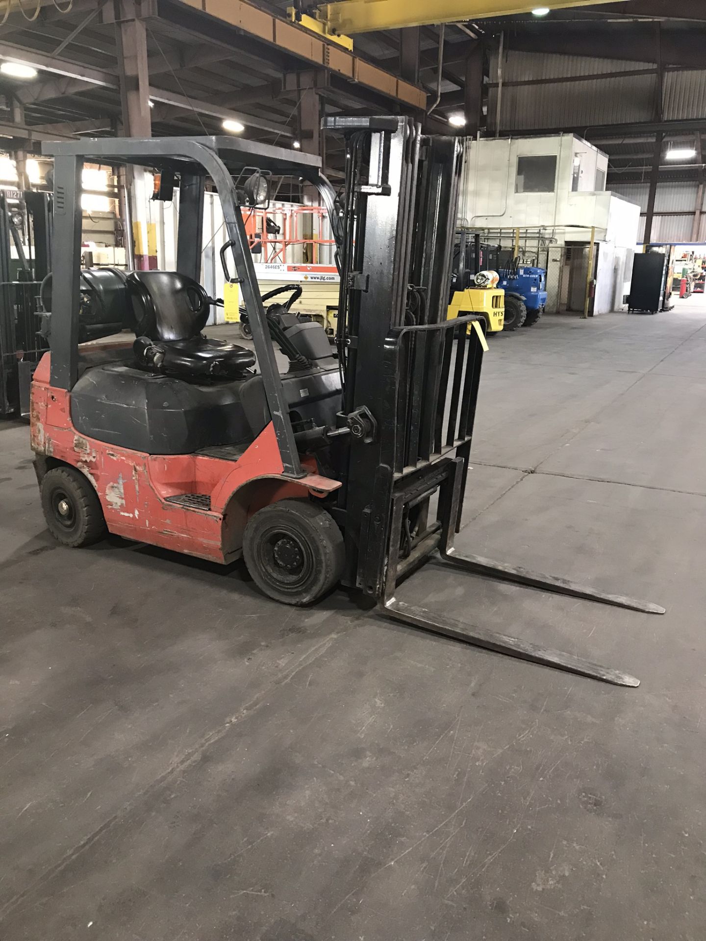 TOYOTA FORKLIFT, MDL: 7FGU15, LIFT CAP: 3,000 LBS, LIFT HEIGHT: 189”, SIDESHIFT, LP GAS - Image 3 of 3