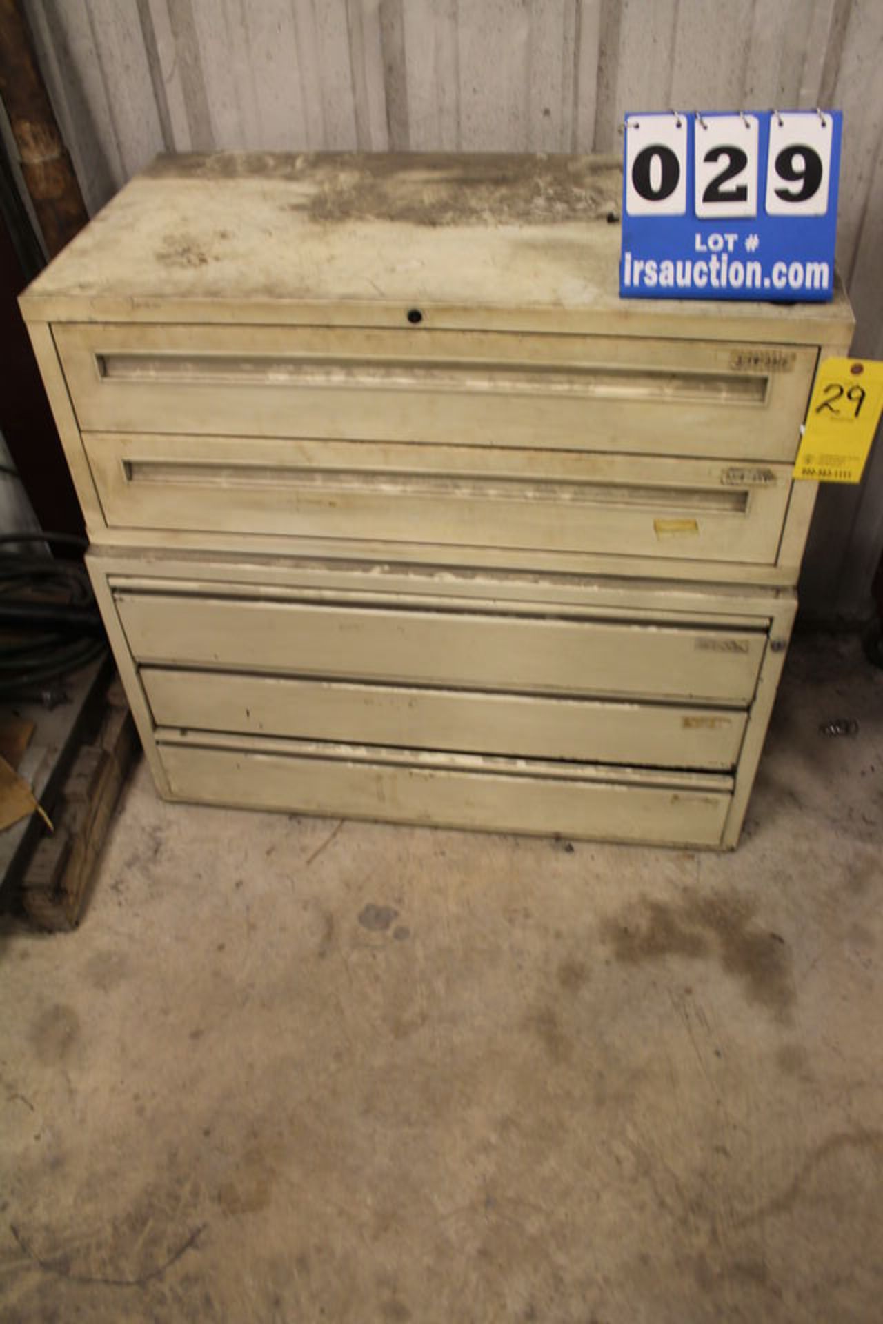 (2) 2 DRAWER TOOL CABINETS