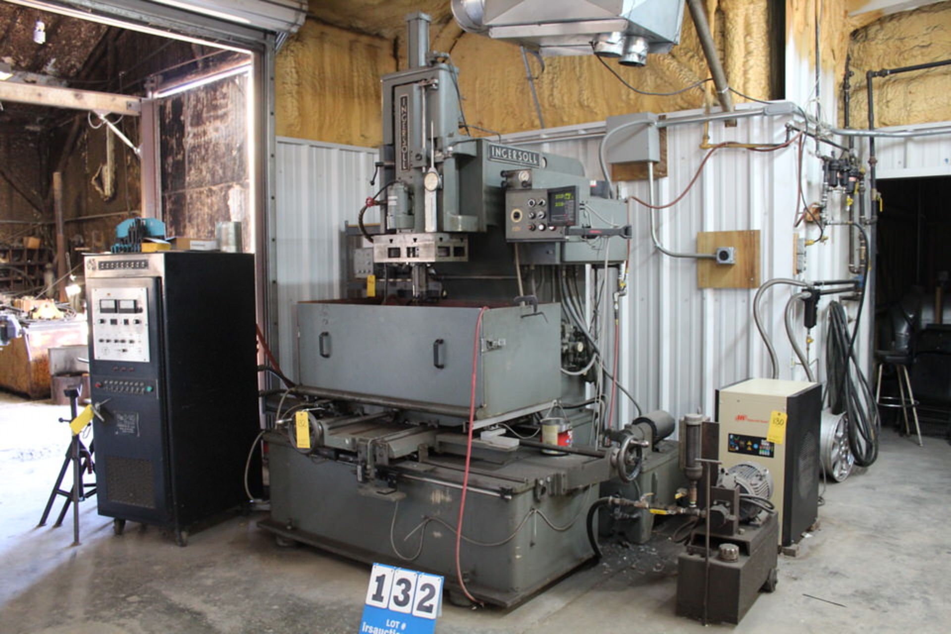 INGERSOLL 300 BRS EDM, W/ NEWALL BD700 CONTROLLER, MARC D 140 ELECTRODE CONTROLLER W/ TOOLING