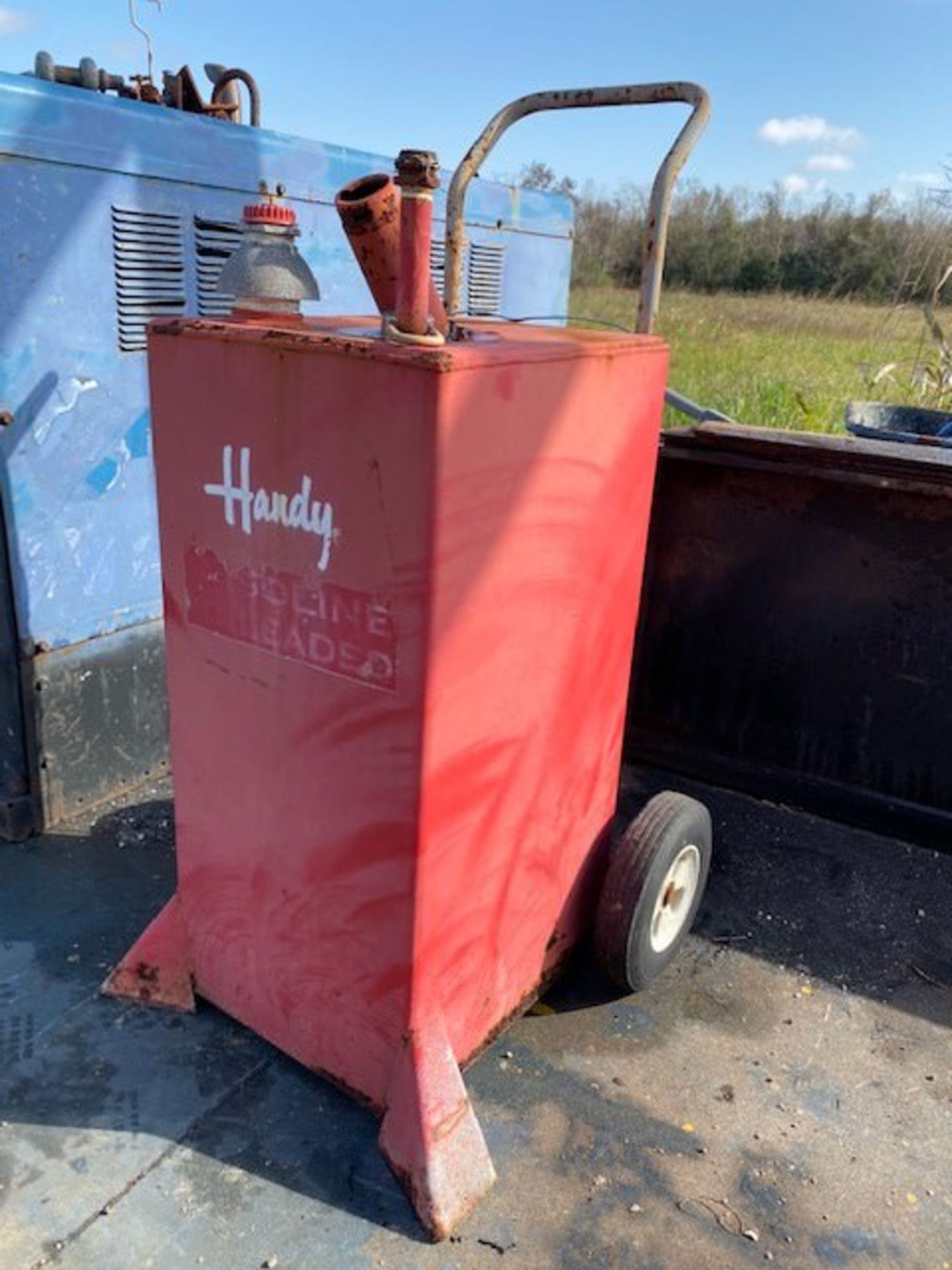 Handy Portable Gasoline Tank