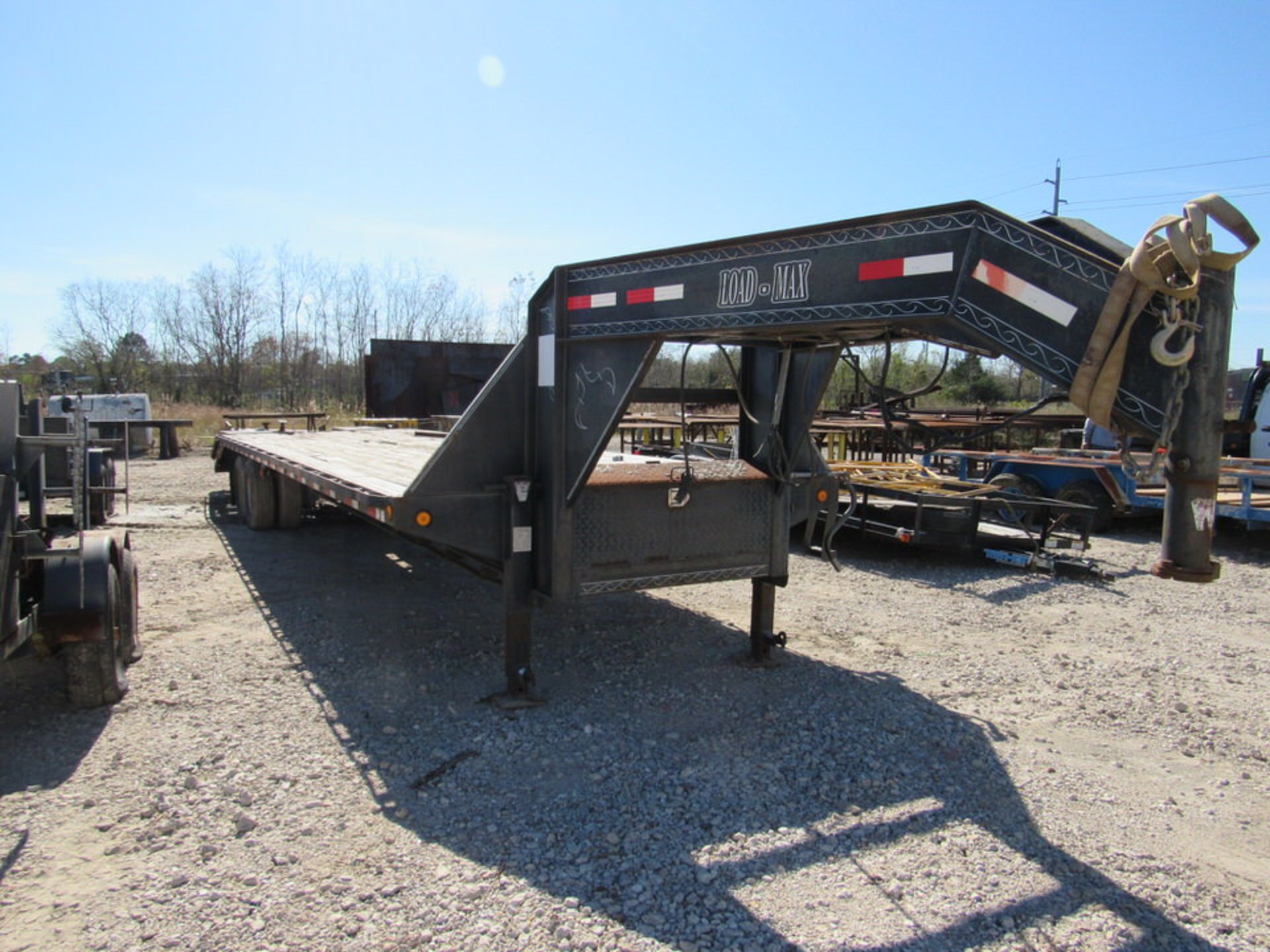 2008 LoadMax Gooseneck Trailer, 2-axle, with fold-up drive on ramps: O/A Length 43'; O/A Width 8'