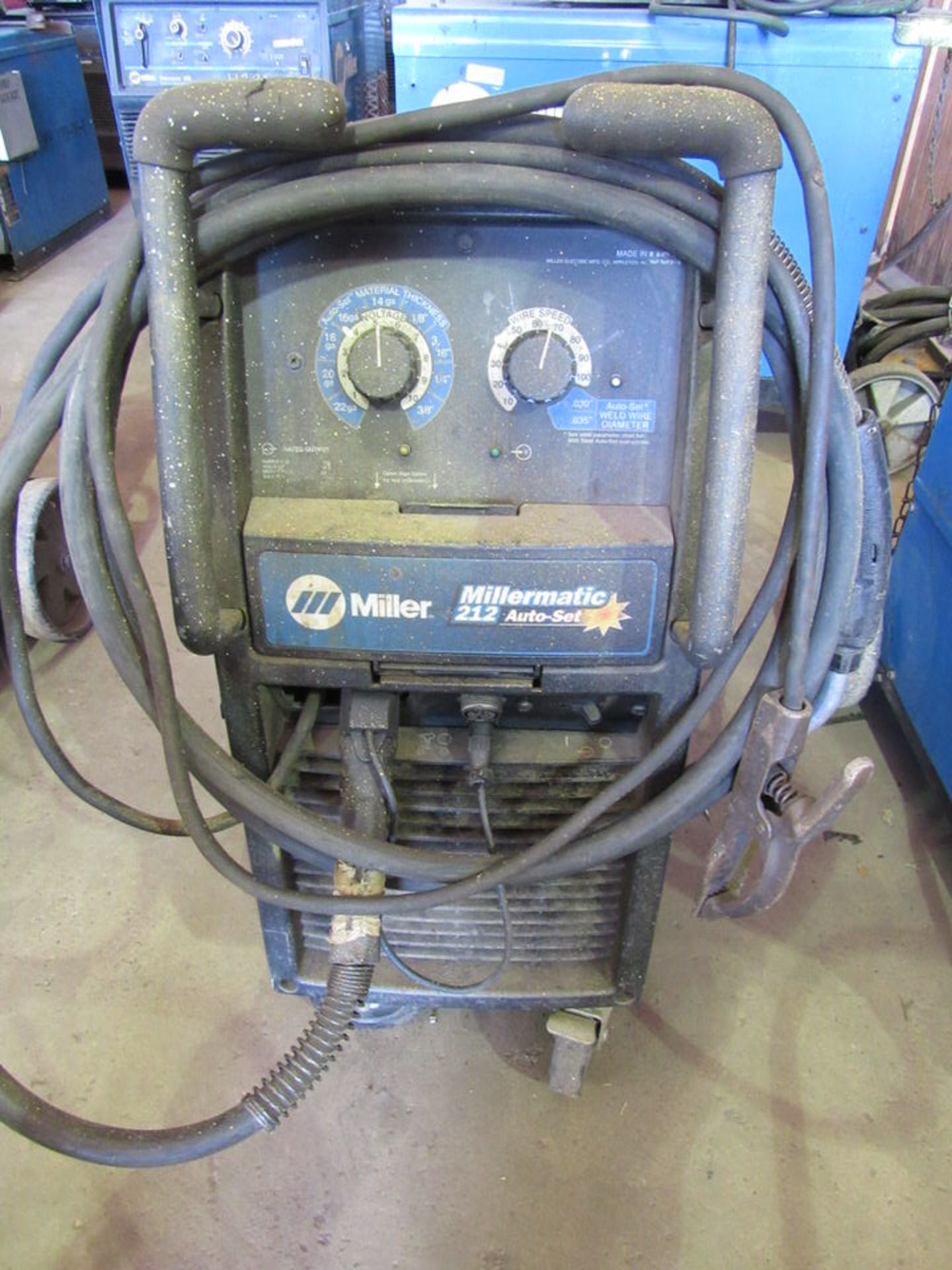 Millermatic 212 welder, S/N MD121255N