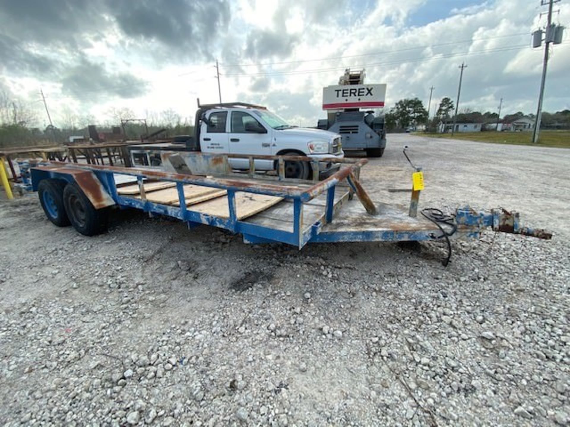 Custom Trailer, 18' bed plus 65" hook-up, O/A width 8' 4", (4) NEW Tires