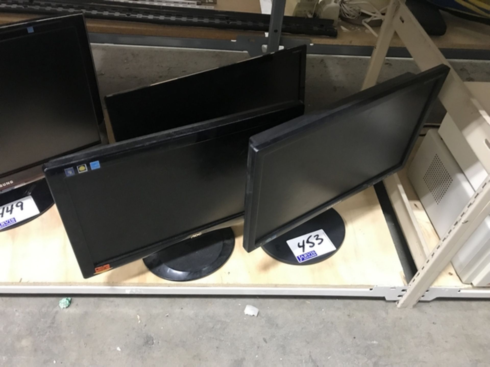 3 LCD MONITORS