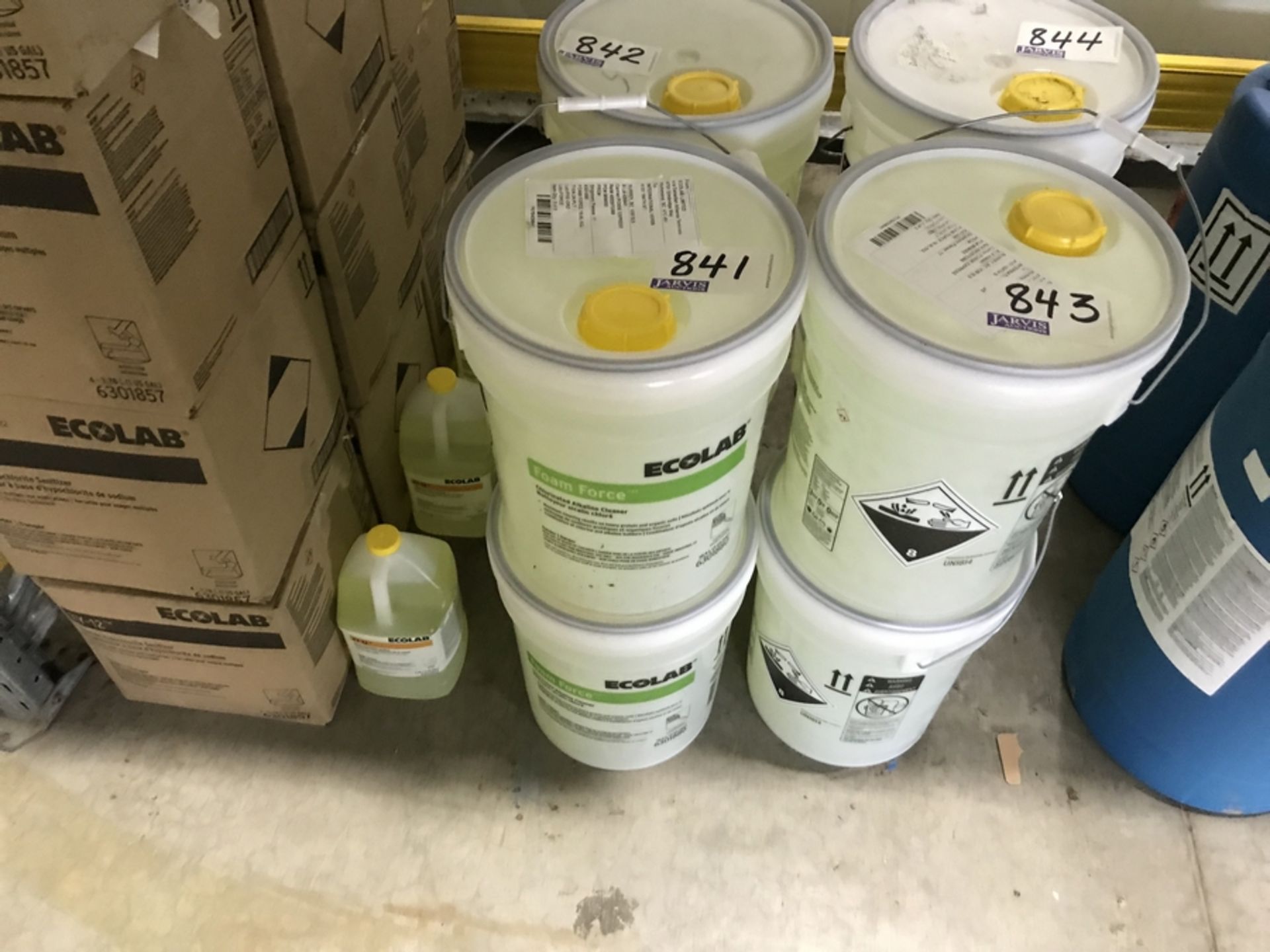 2 PAILS OF FOAM FORCE CLEANER