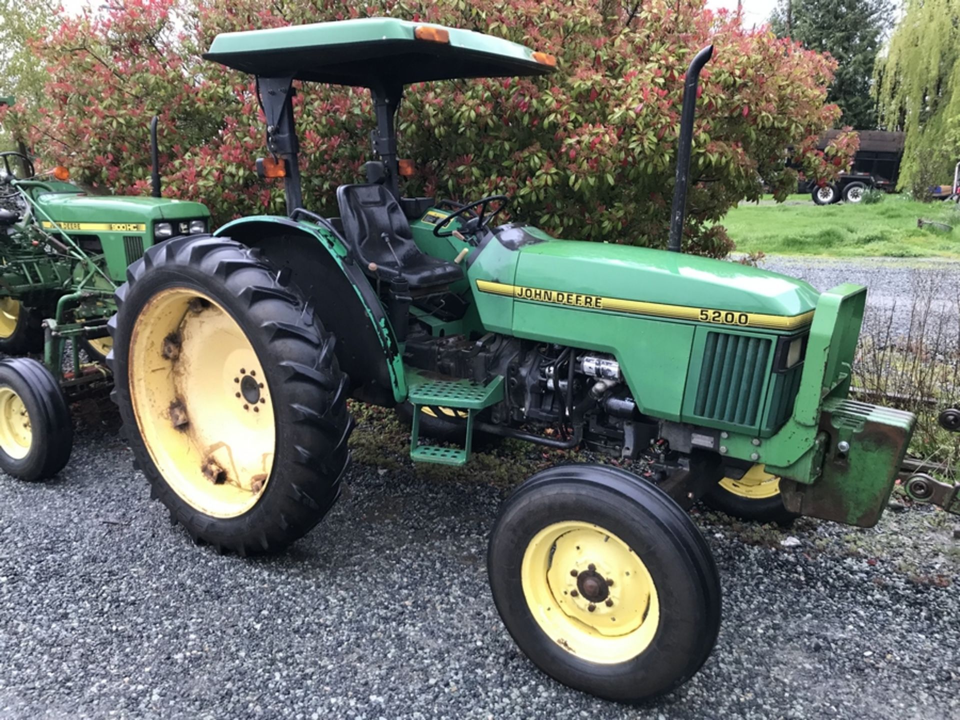 1997 JOHN DEERE 5200 45HP TRACTOR, VIN#: LV5200E620603