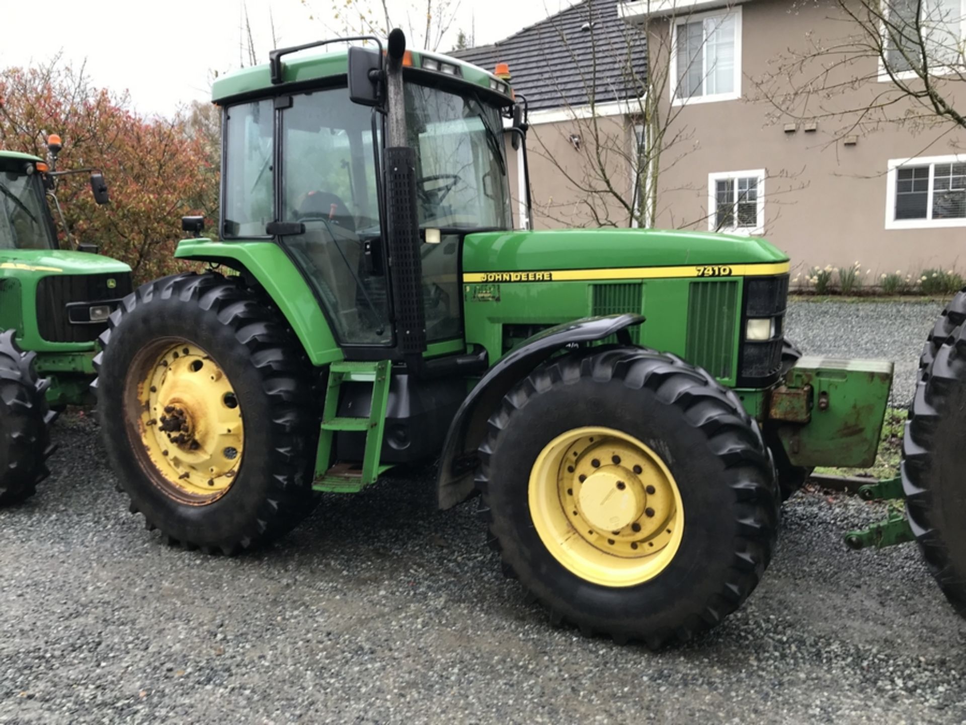 2002 JOHN DEERE 7410 120HP TRACTOR, 1,382 HOURS, VIN#: RW7410H002144