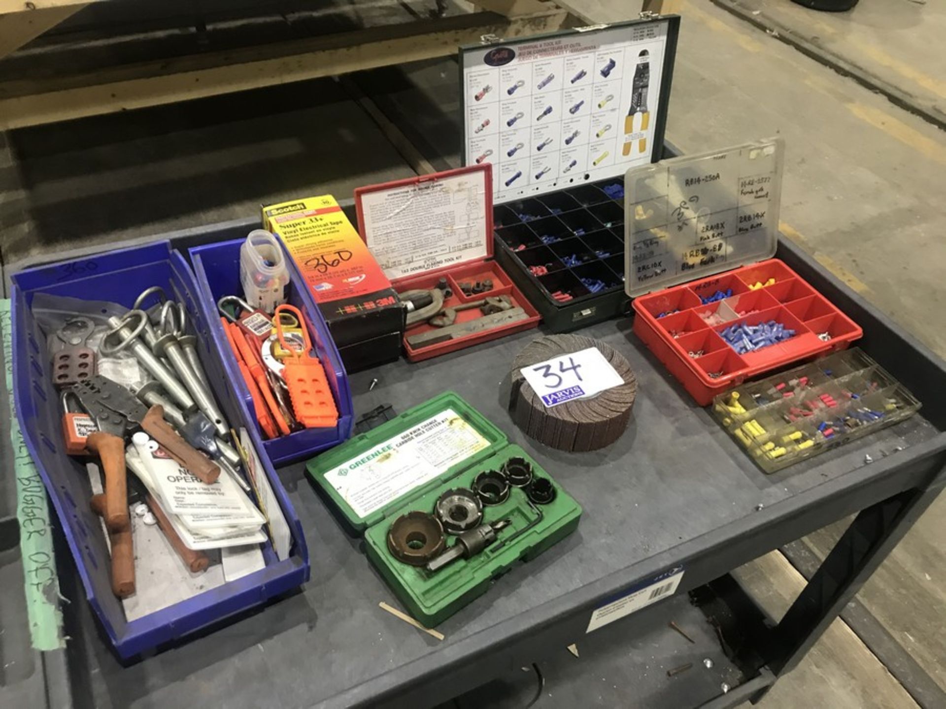 ASSORTED TOOLS ON CART