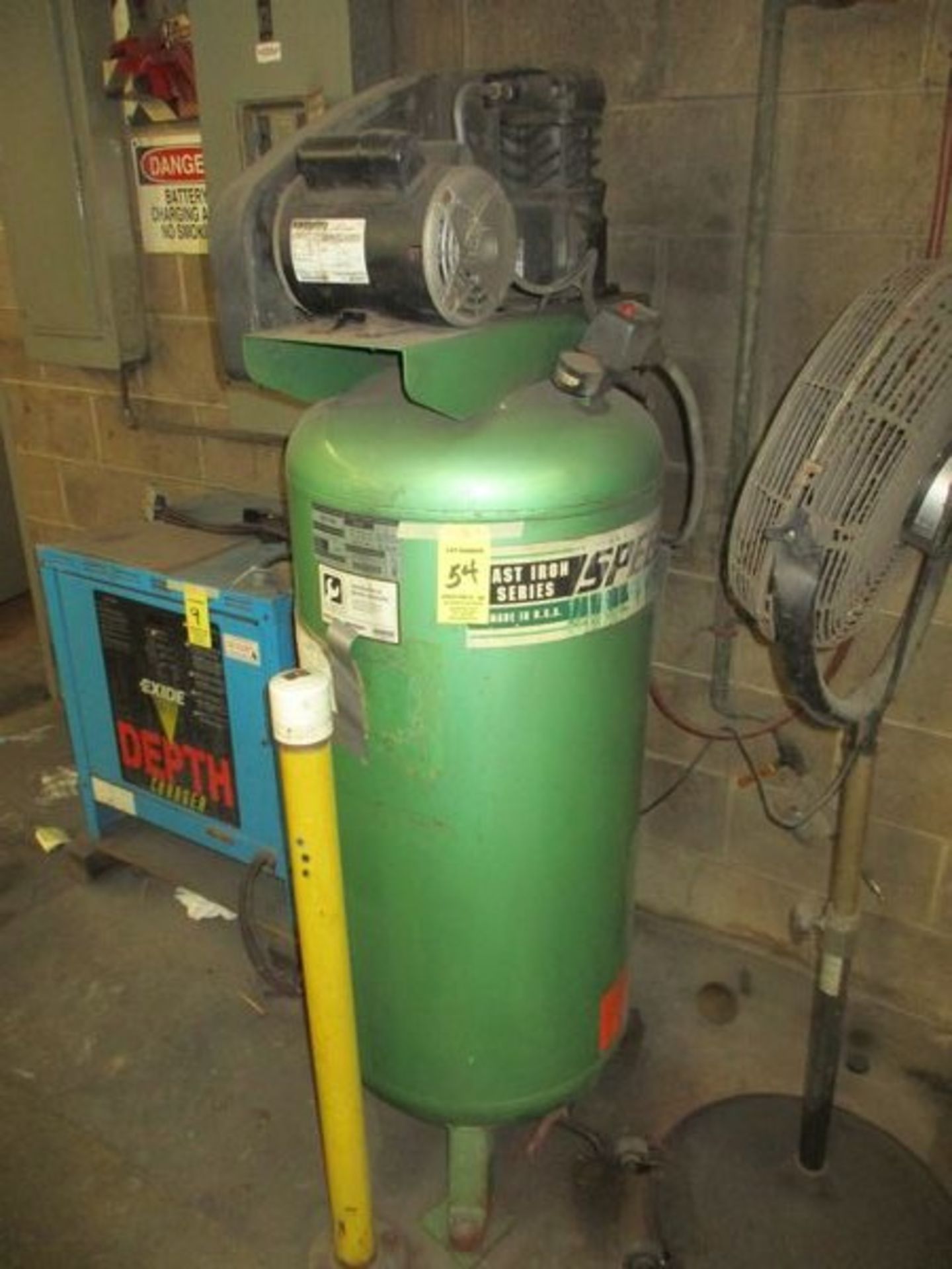 Speedair 3 HP 60 Gallon Vert. Tank-Mounted Air Compressor