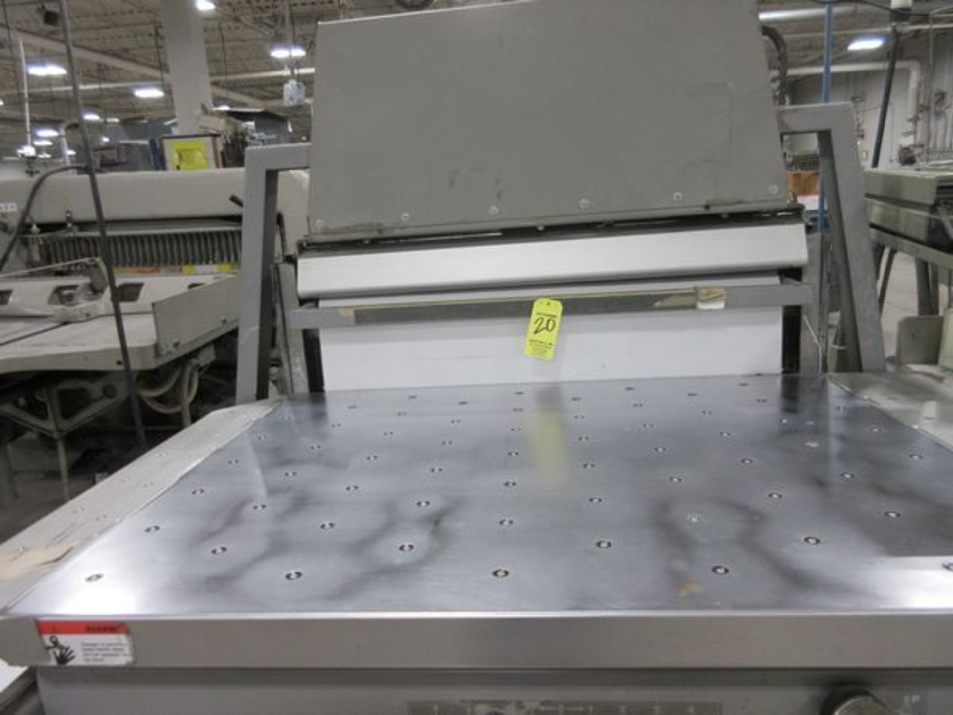 Polar Mohr Mod. RA-4 35 1/2" x 45 1/4" Jogger, s/n 6882606, w/Air Table w/Heidelberg Mod. 8250 - Image 4 of 5