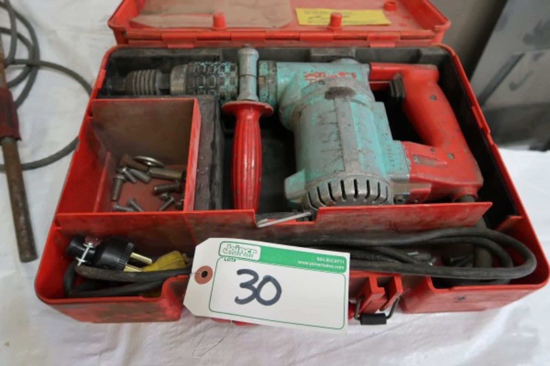 HILTI TE17 HAMMER DRILL